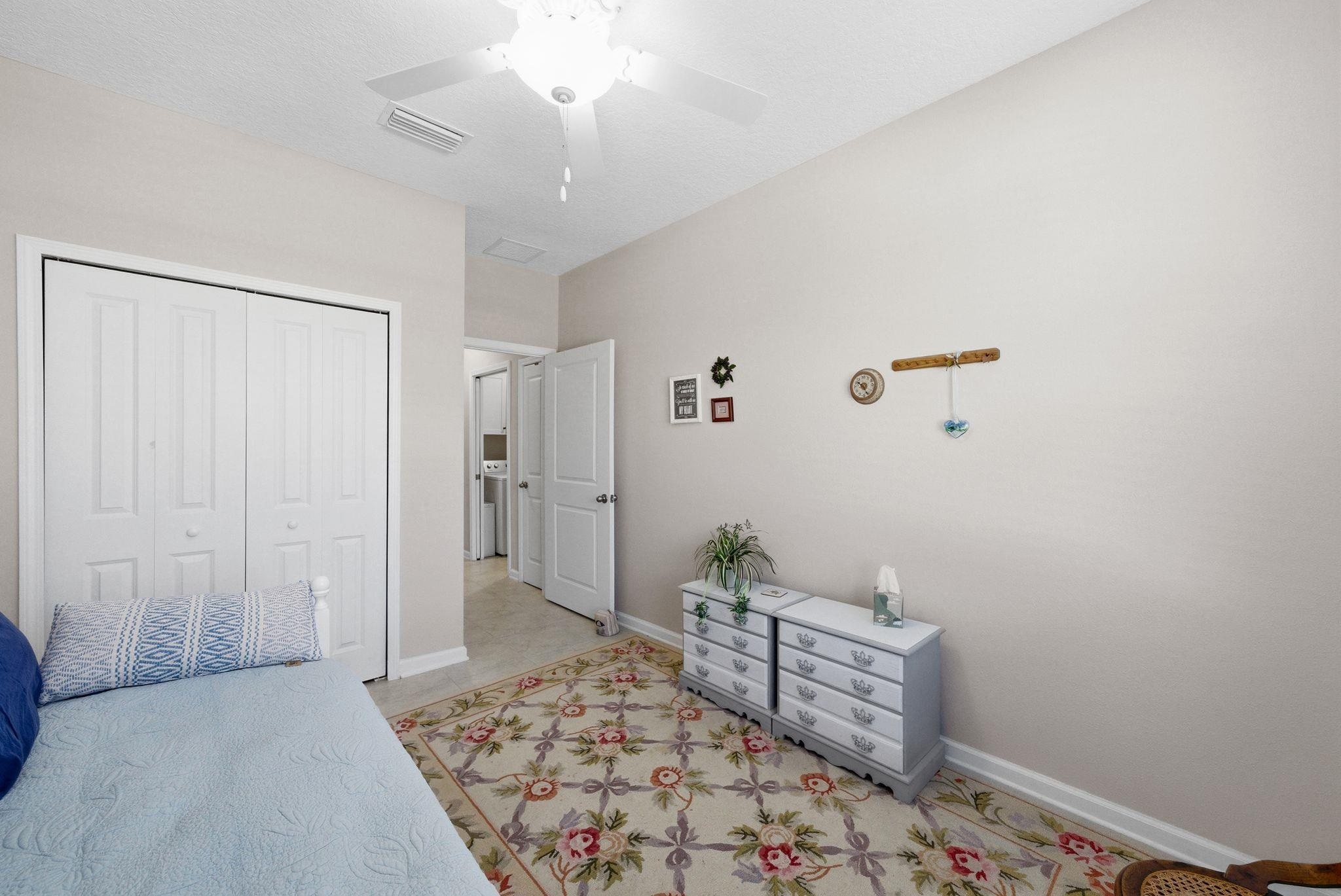 Image 26 of 71 For 192 Modesto Dr