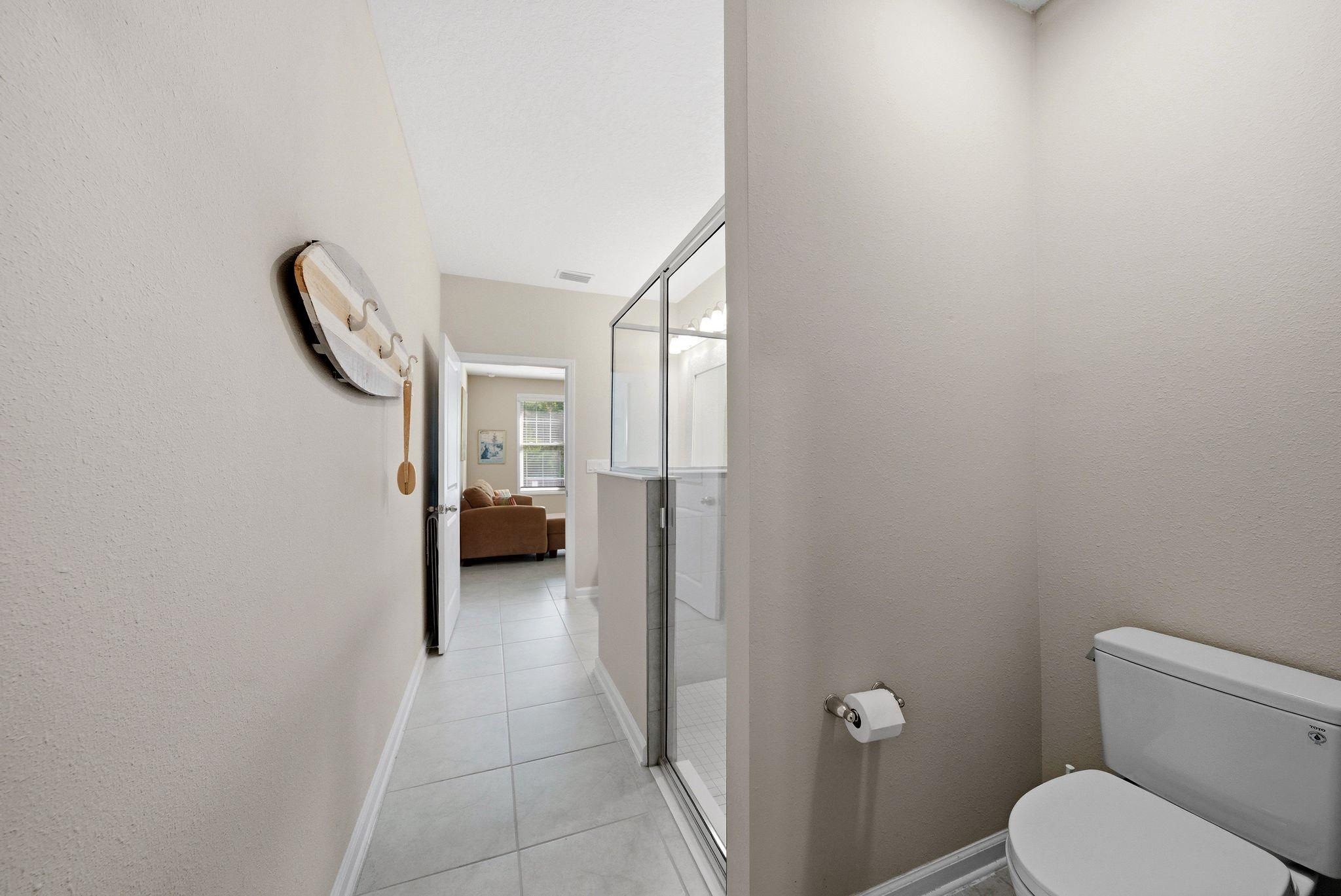 Image 32 of 71 For 192 Modesto Dr