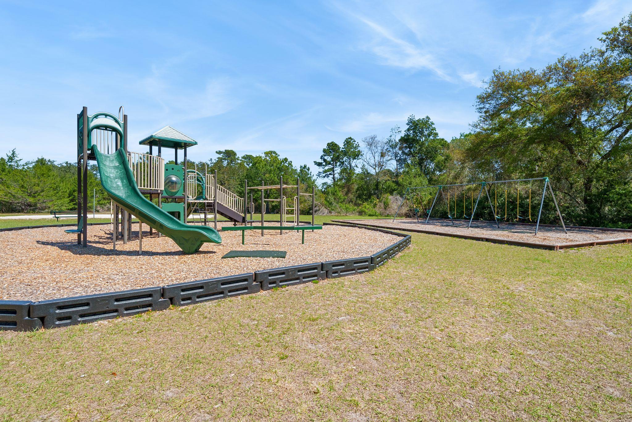 Image 47 of 71 For 192 Modesto Dr