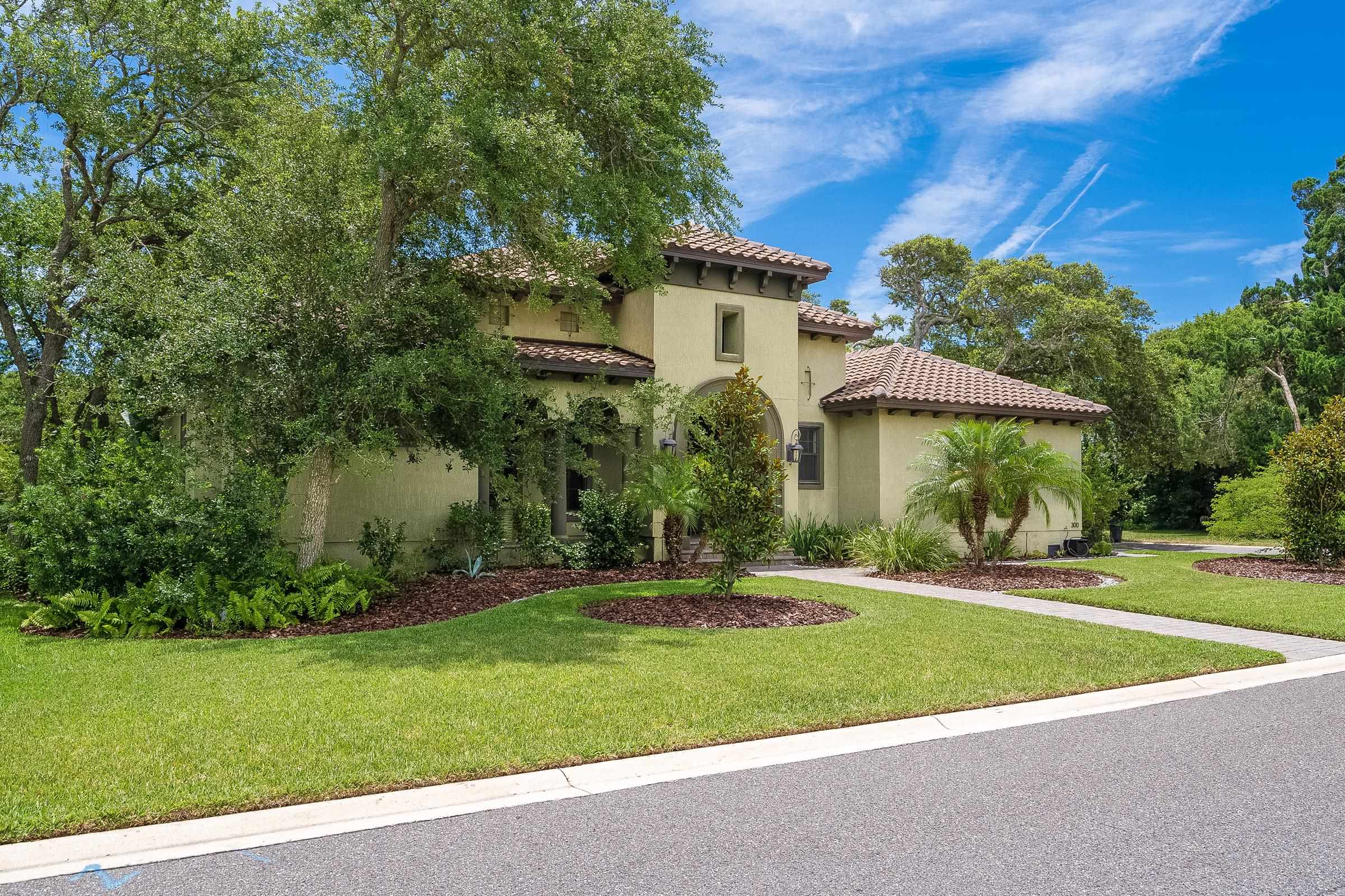 Image 40 of 58 For 300 La Crescenta Drive S