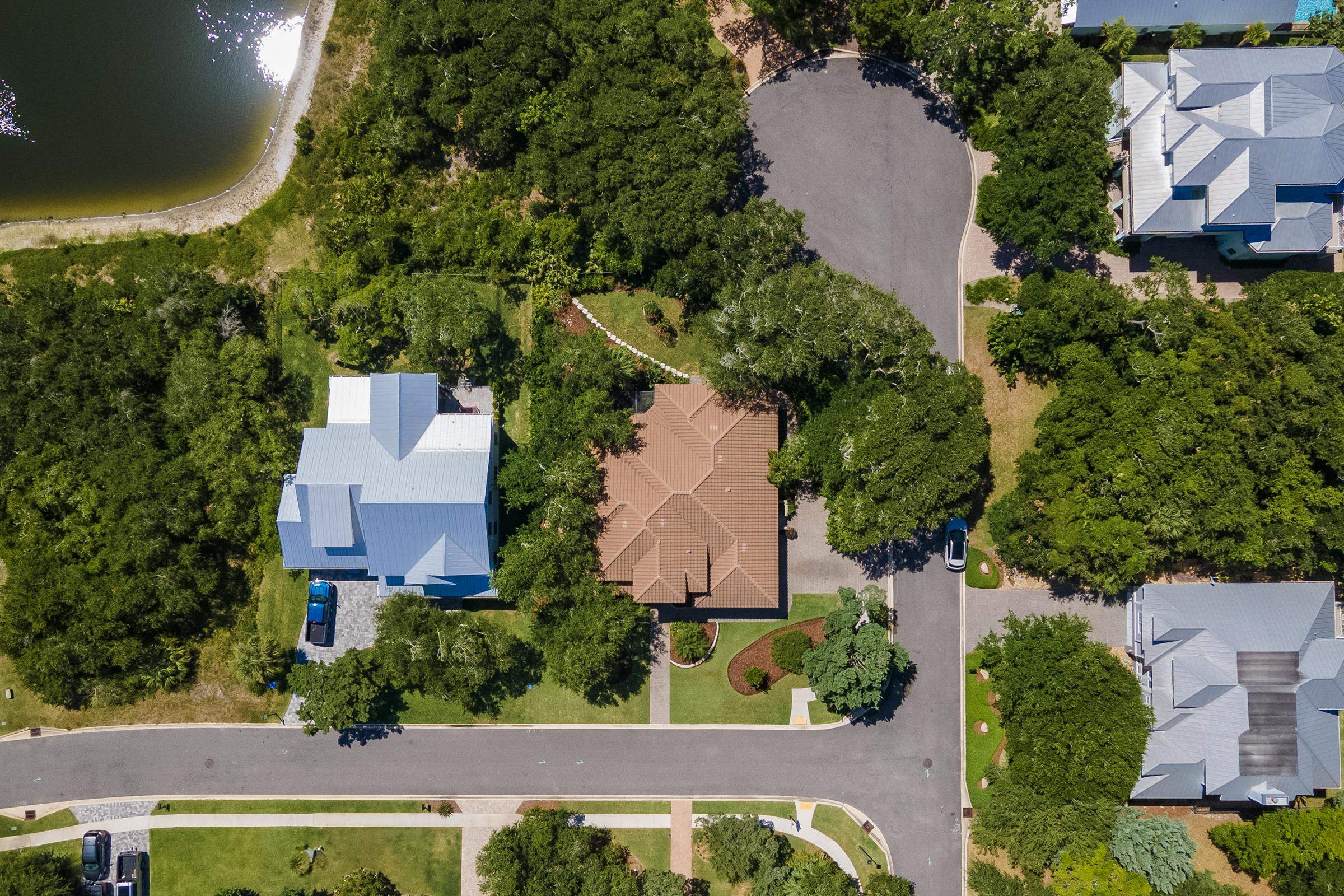 Image 49 of 58 For 300 La Crescenta Drive S