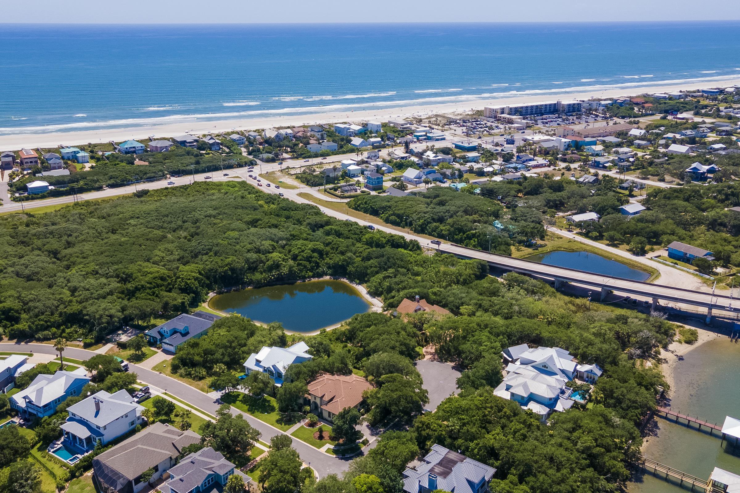 Image 6 of 58 For 300 La Crescenta Drive S