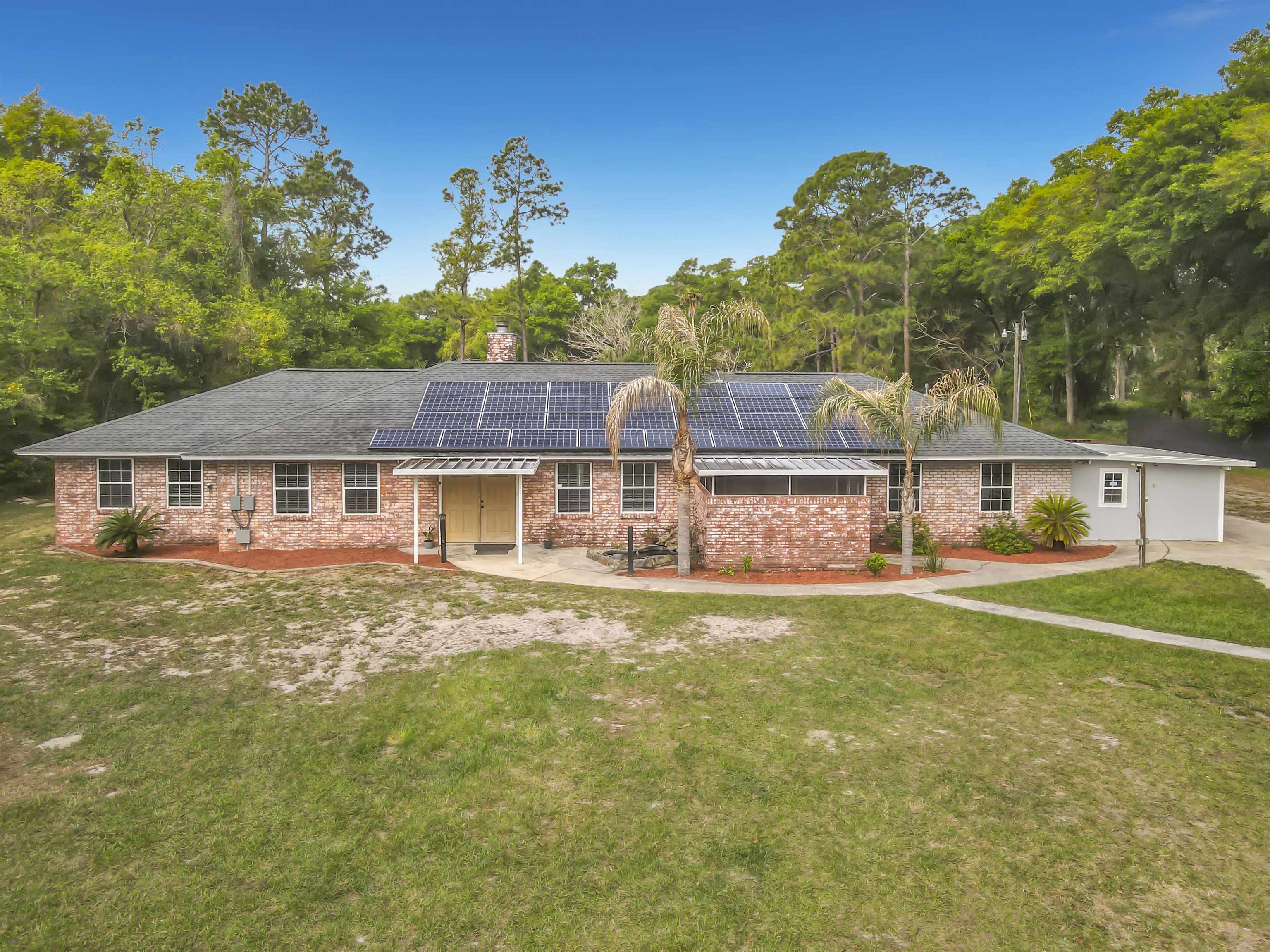 Details for 327 Union Ave, Crescent City, FL 32112