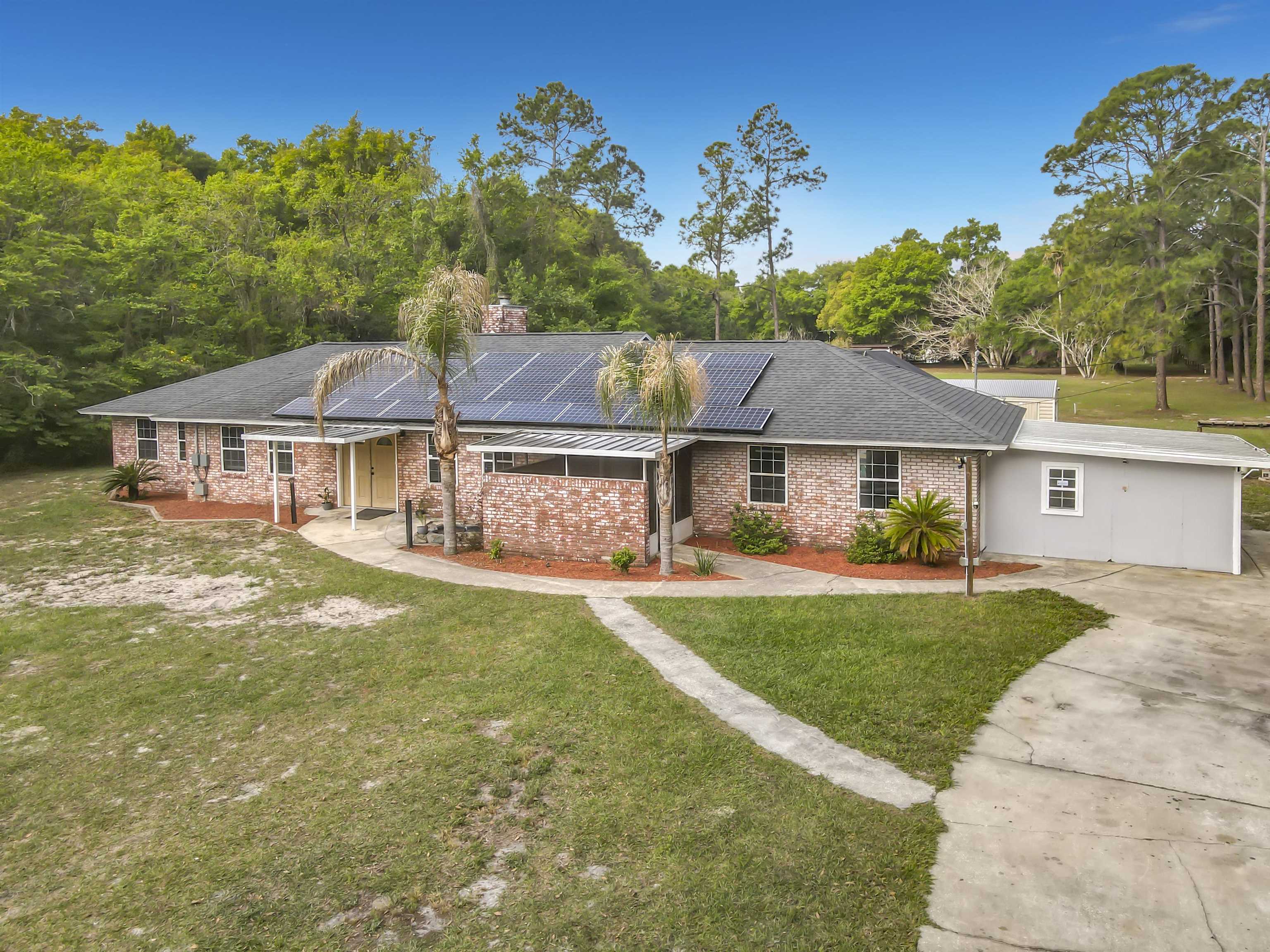 Image 14 of 85 For 327 Union Ave