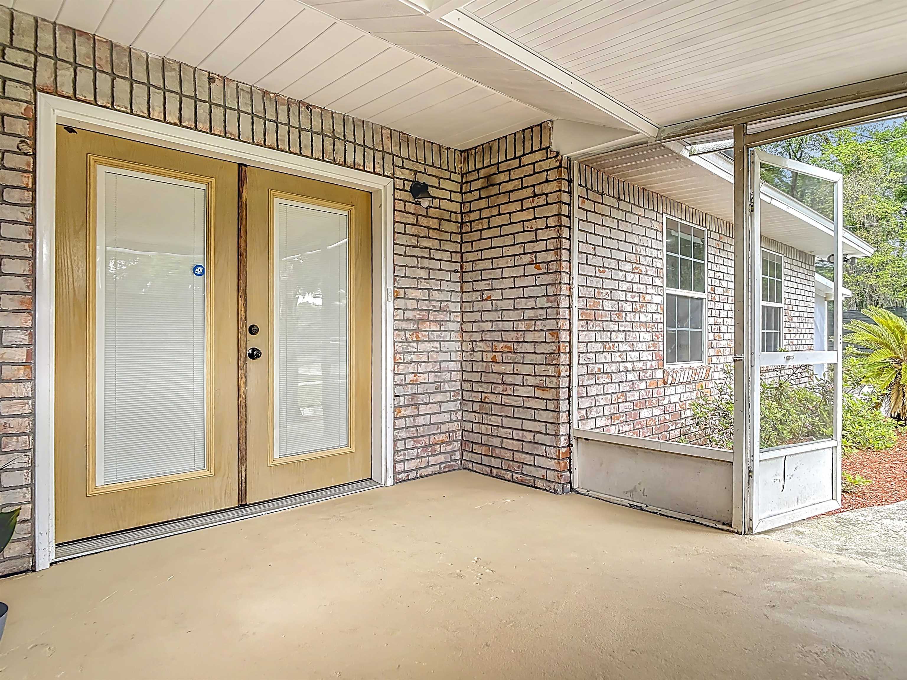 Image 20 of 85 For 327 Union Ave