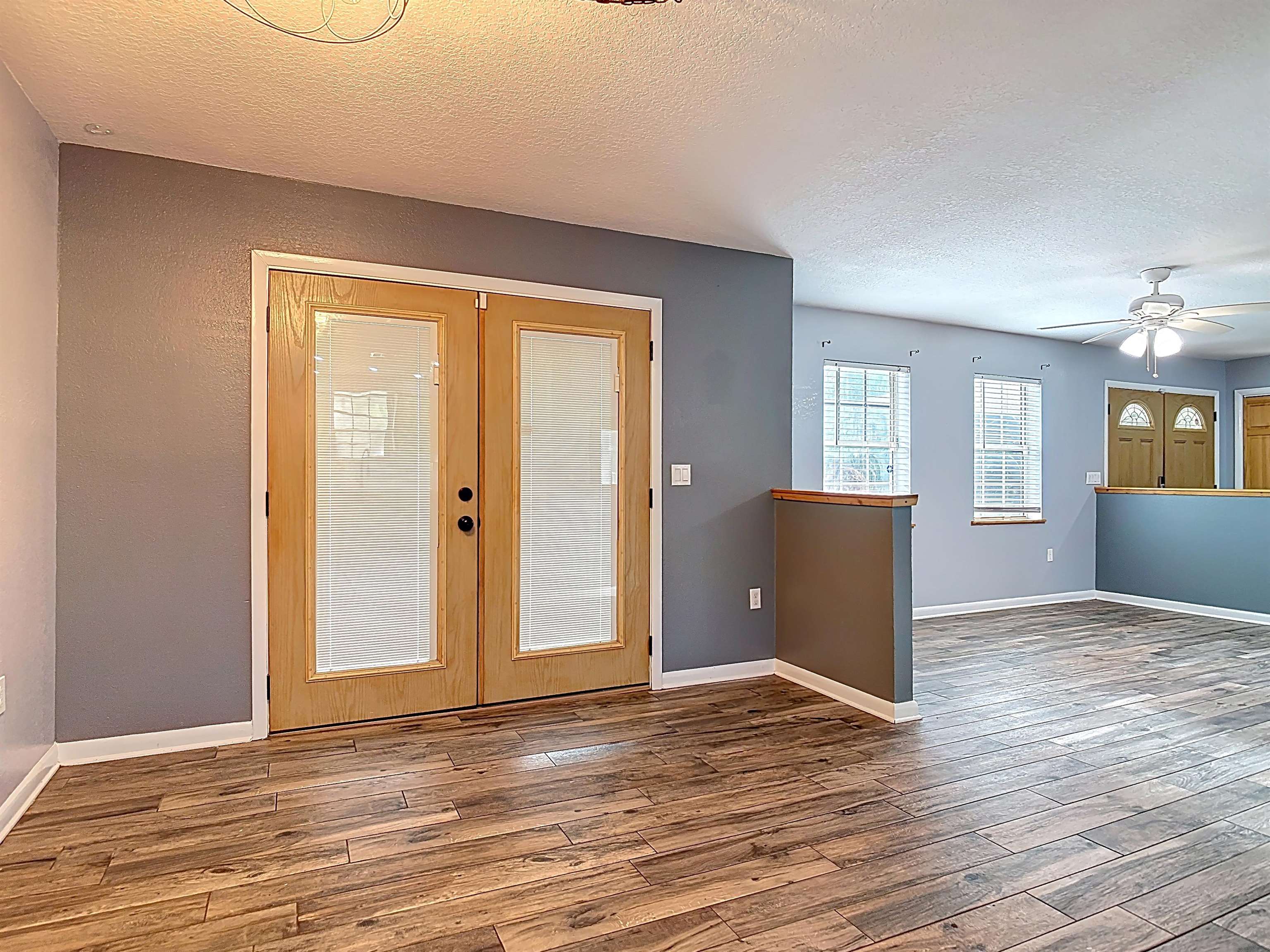 Image 26 of 85 For 327 Union Ave