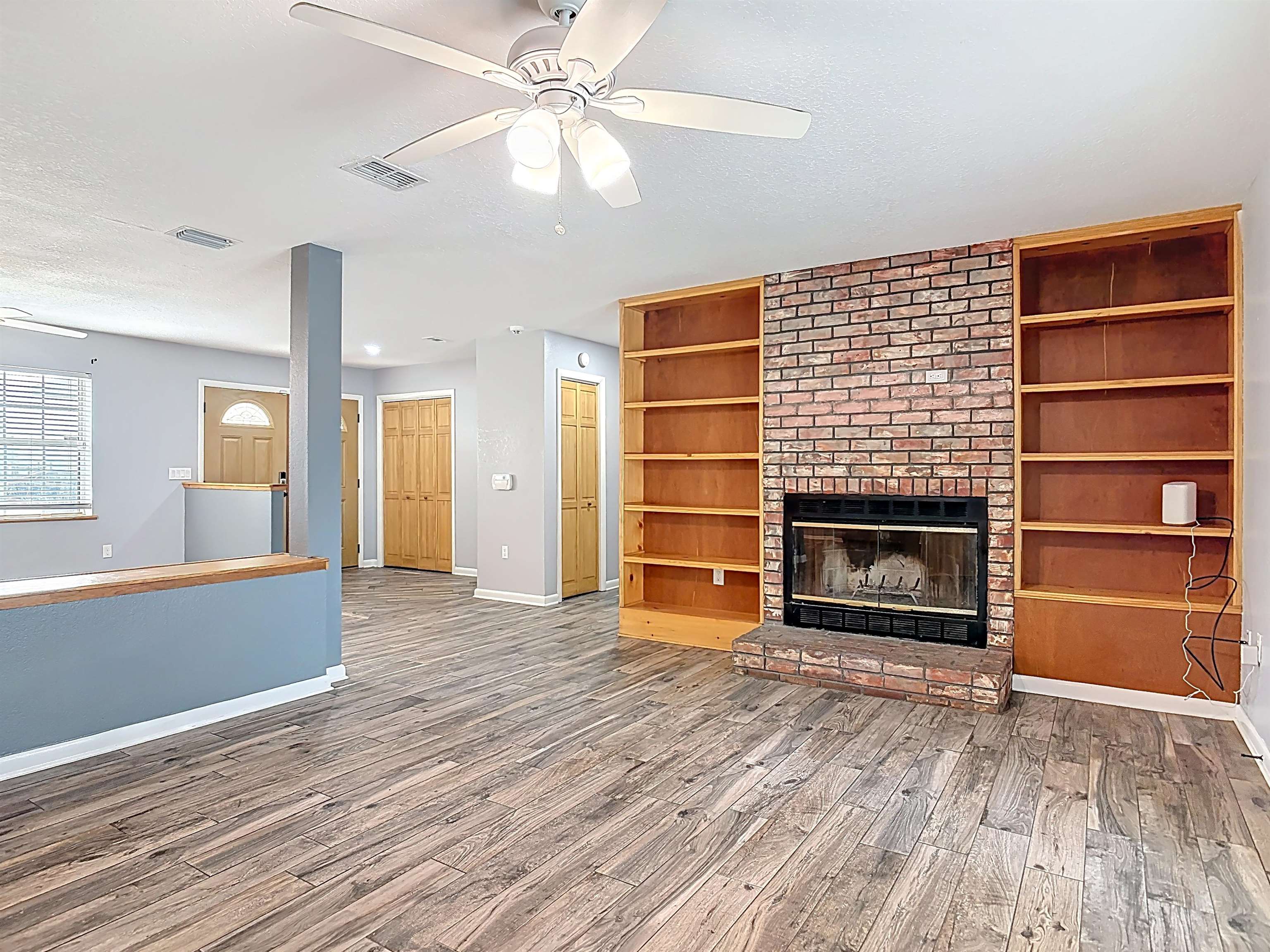 Image 37 of 85 For 327 Union Ave