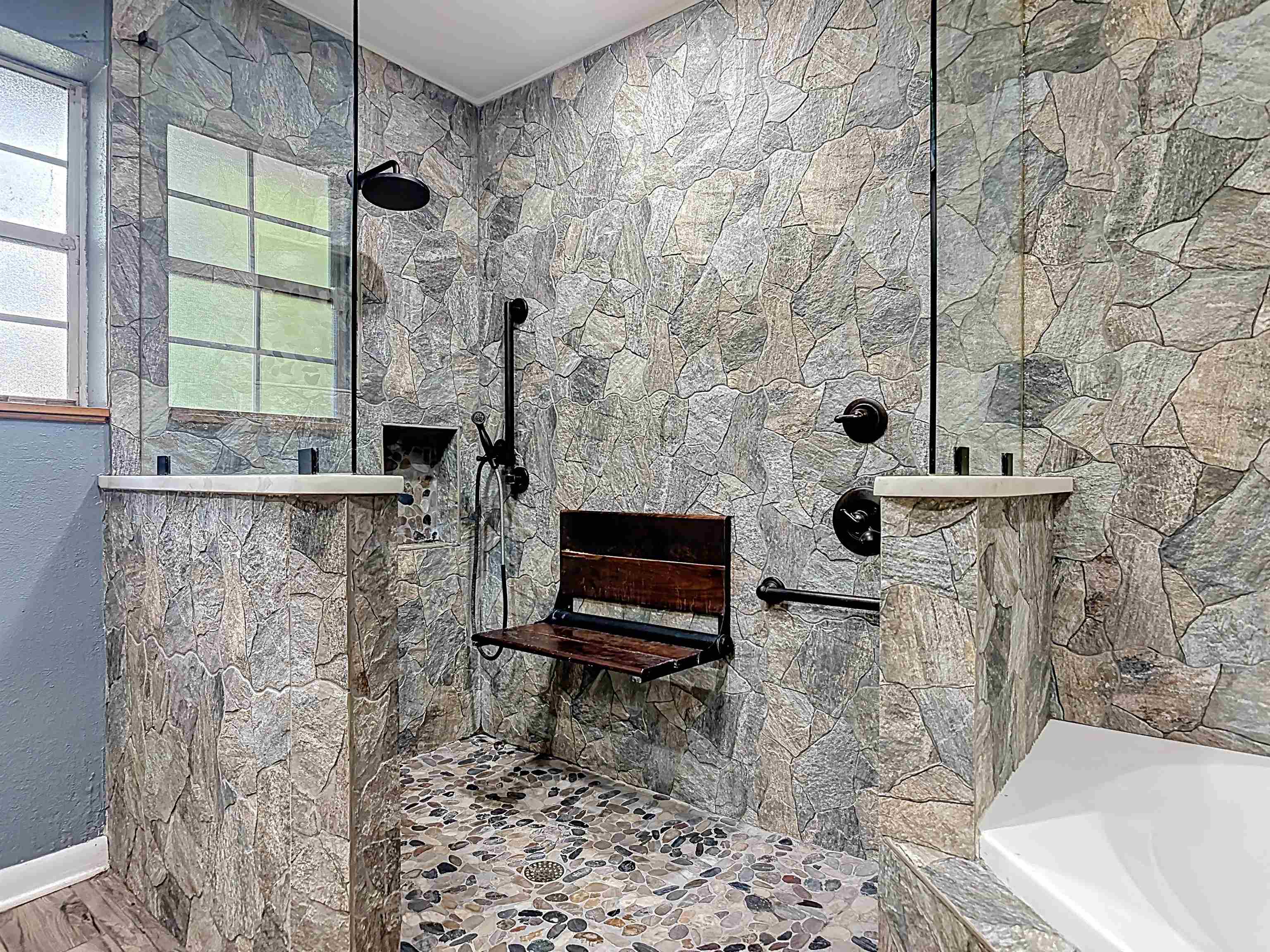 Image 45 of 85 For 327 Union Ave