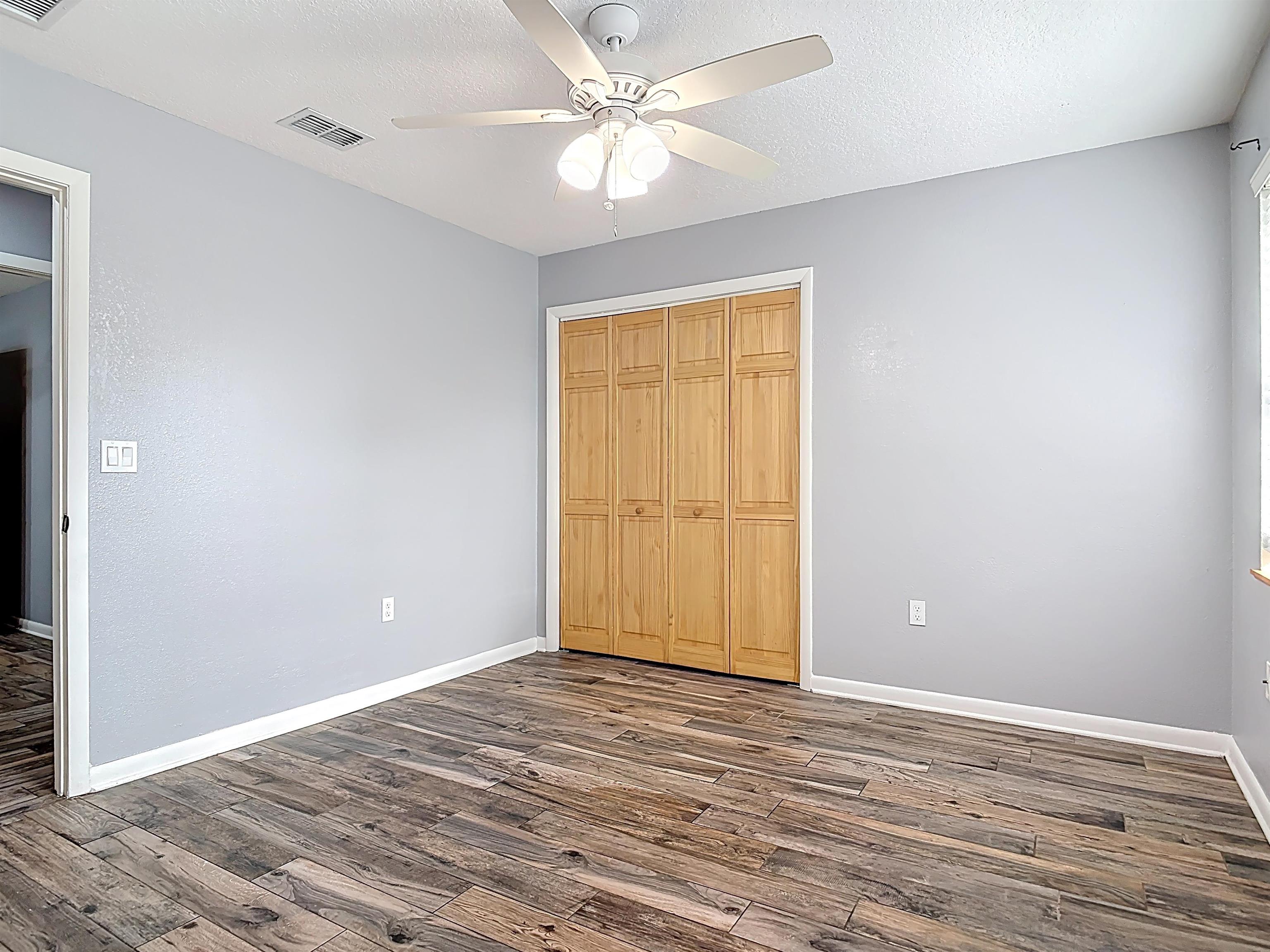 Image 52 of 85 For 327 Union Ave