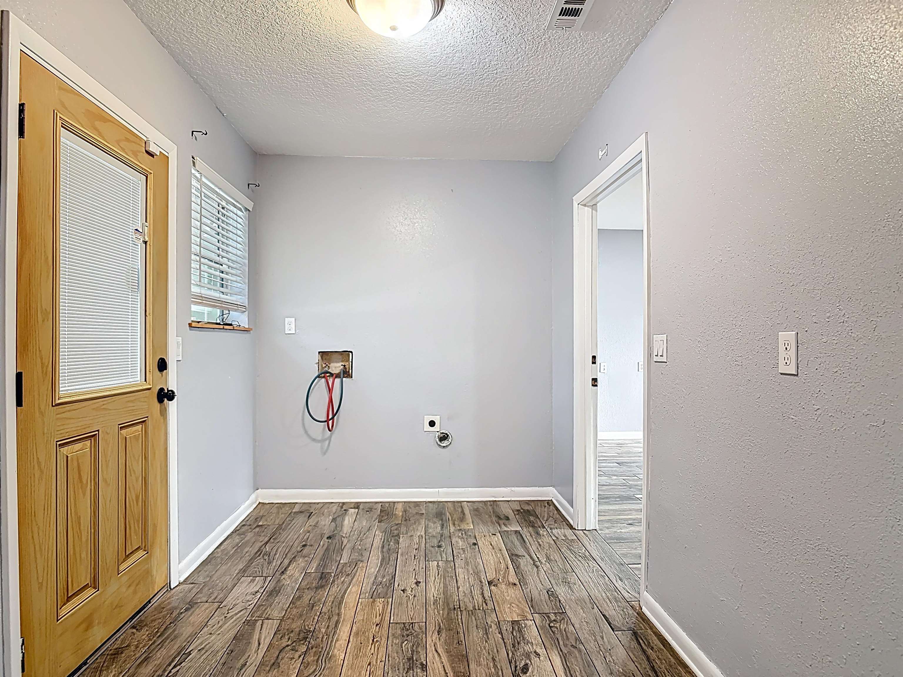 Image 56 of 85 For 327 Union Ave