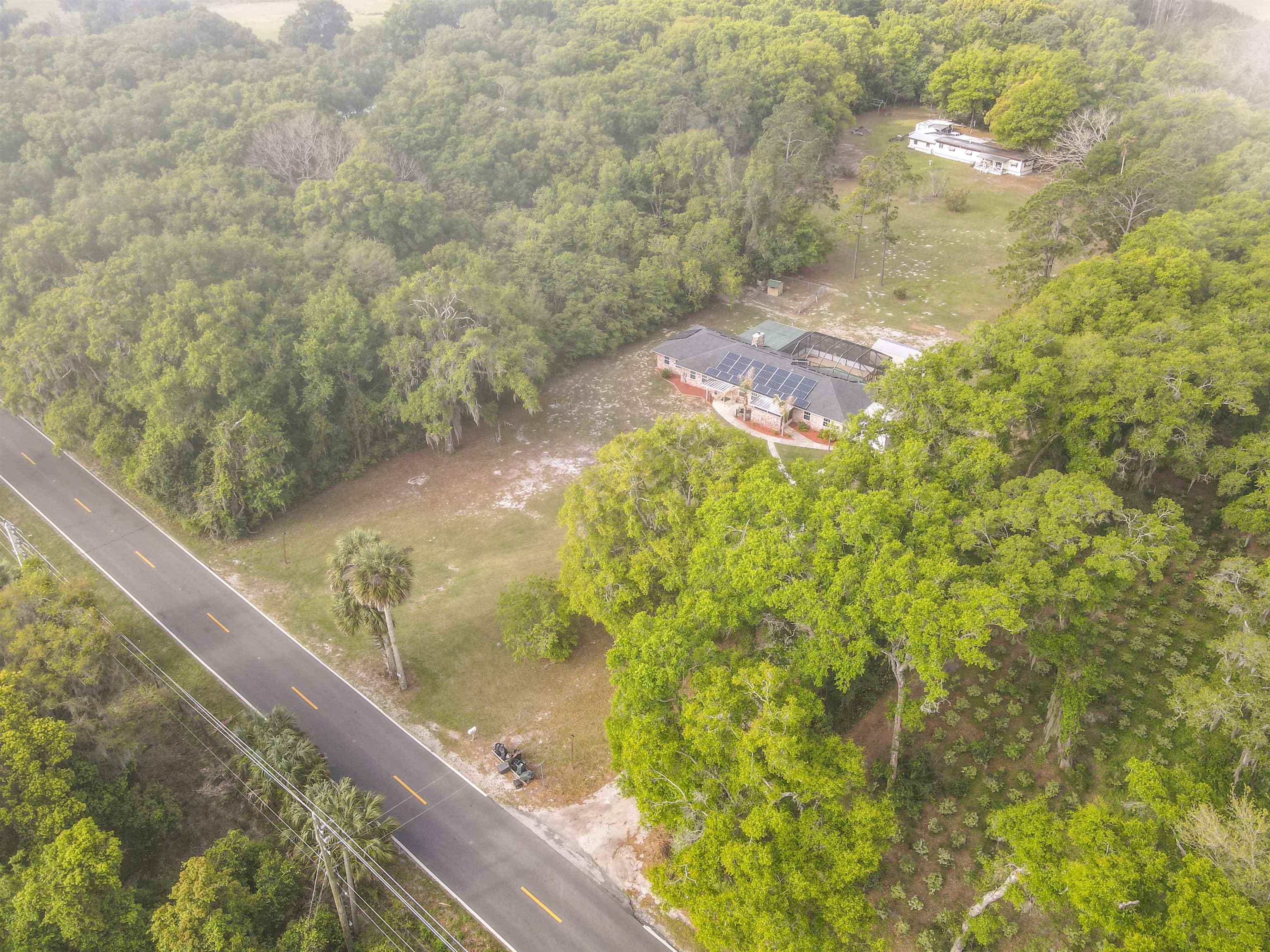 Image 6 of 85 For 327 Union Ave