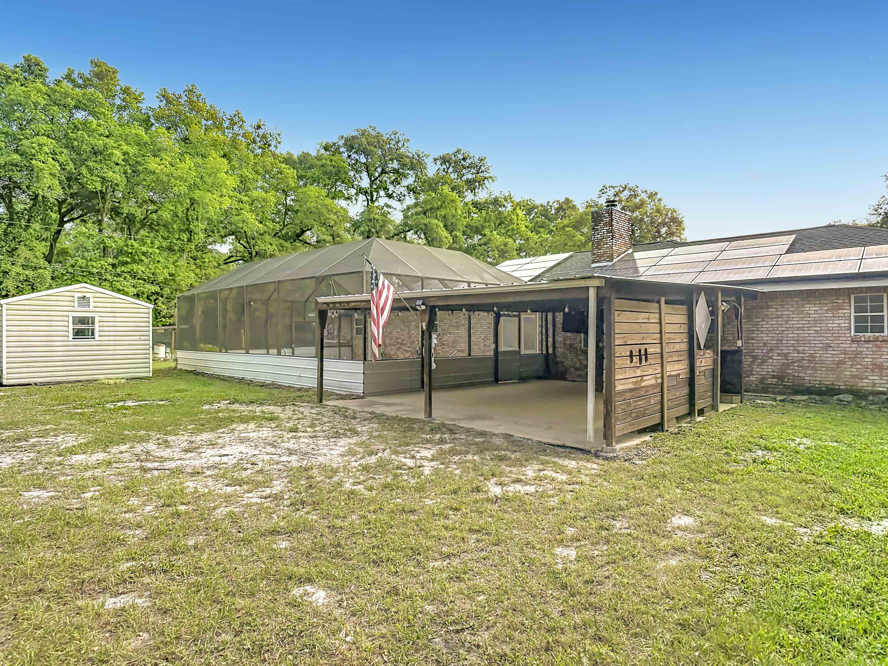 Image 72 of 85 For 327 Union Ave