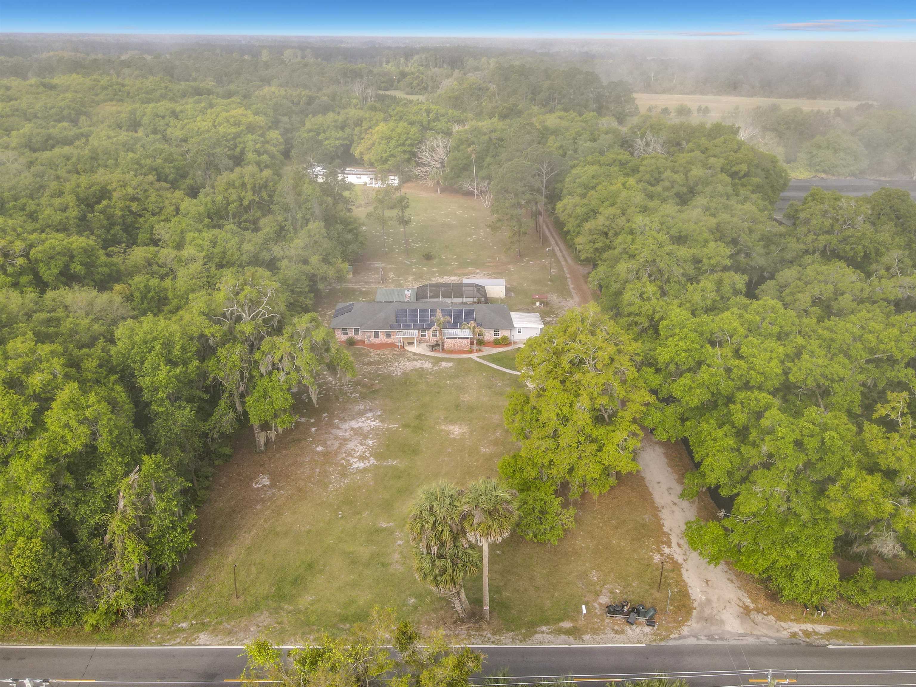 Image 8 of 85 For 327 Union Ave