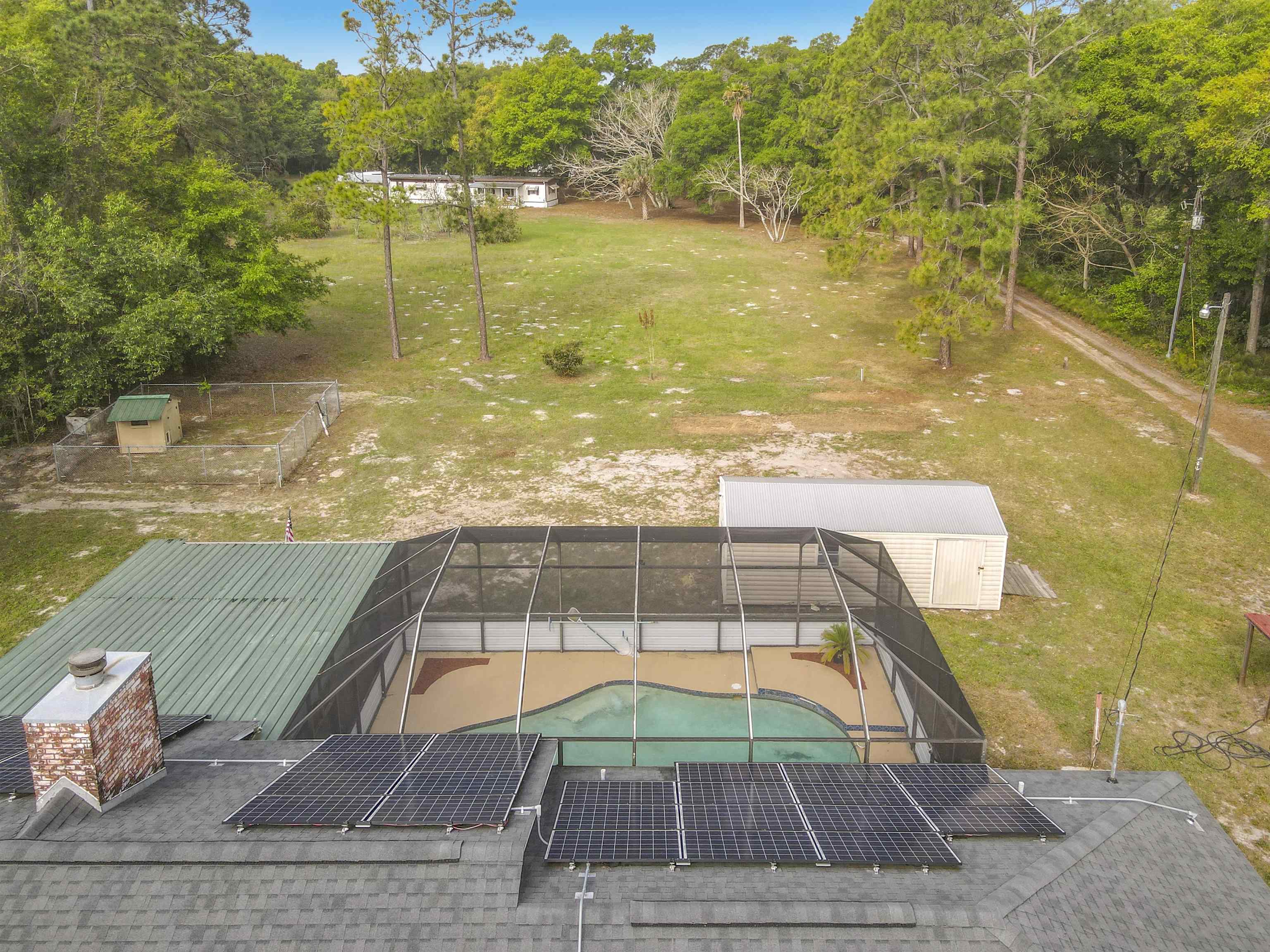 Image 82 of 85 For 327 Union Ave