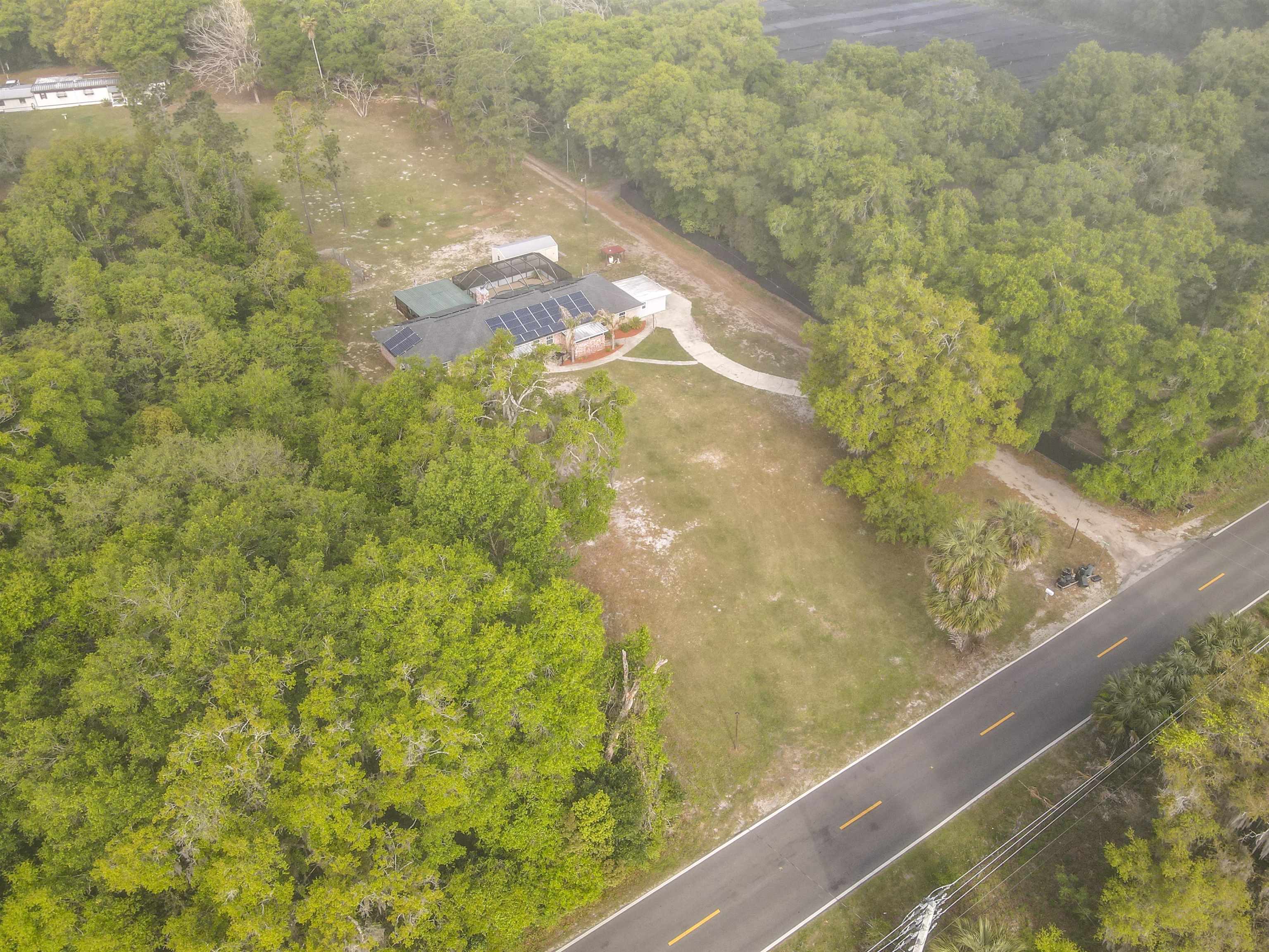 Image 9 of 85 For 327 Union Ave