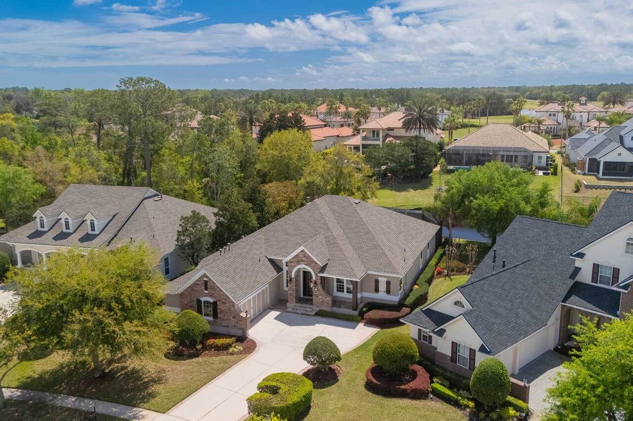 Image 2 of 73 For 167 La Mesa Dr