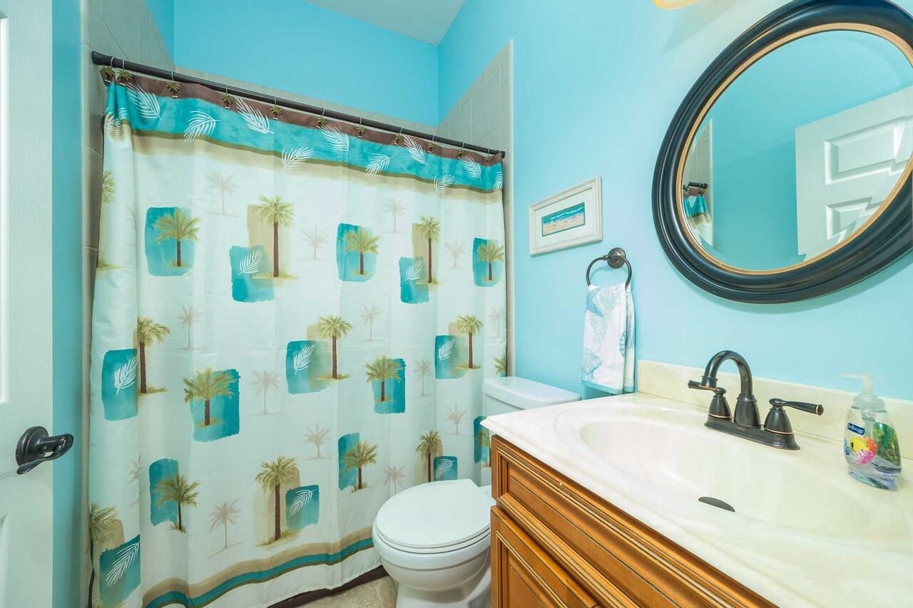 Image 60 of 73 For 167 La Mesa Dr