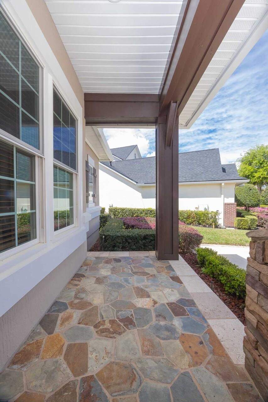 Image 7 of 73 For 167 La Mesa Dr