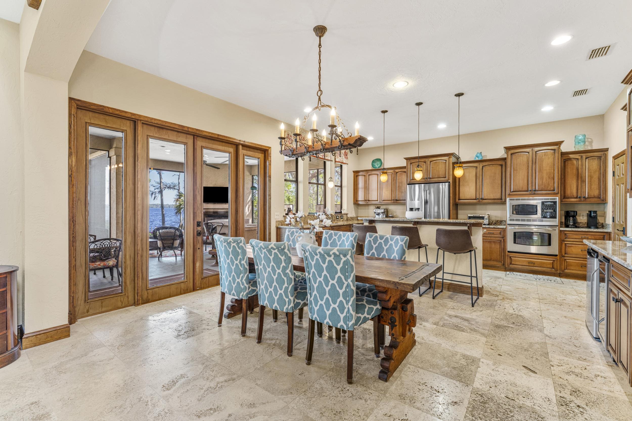 Image 14 of 65 For 530 Clifton Rd.