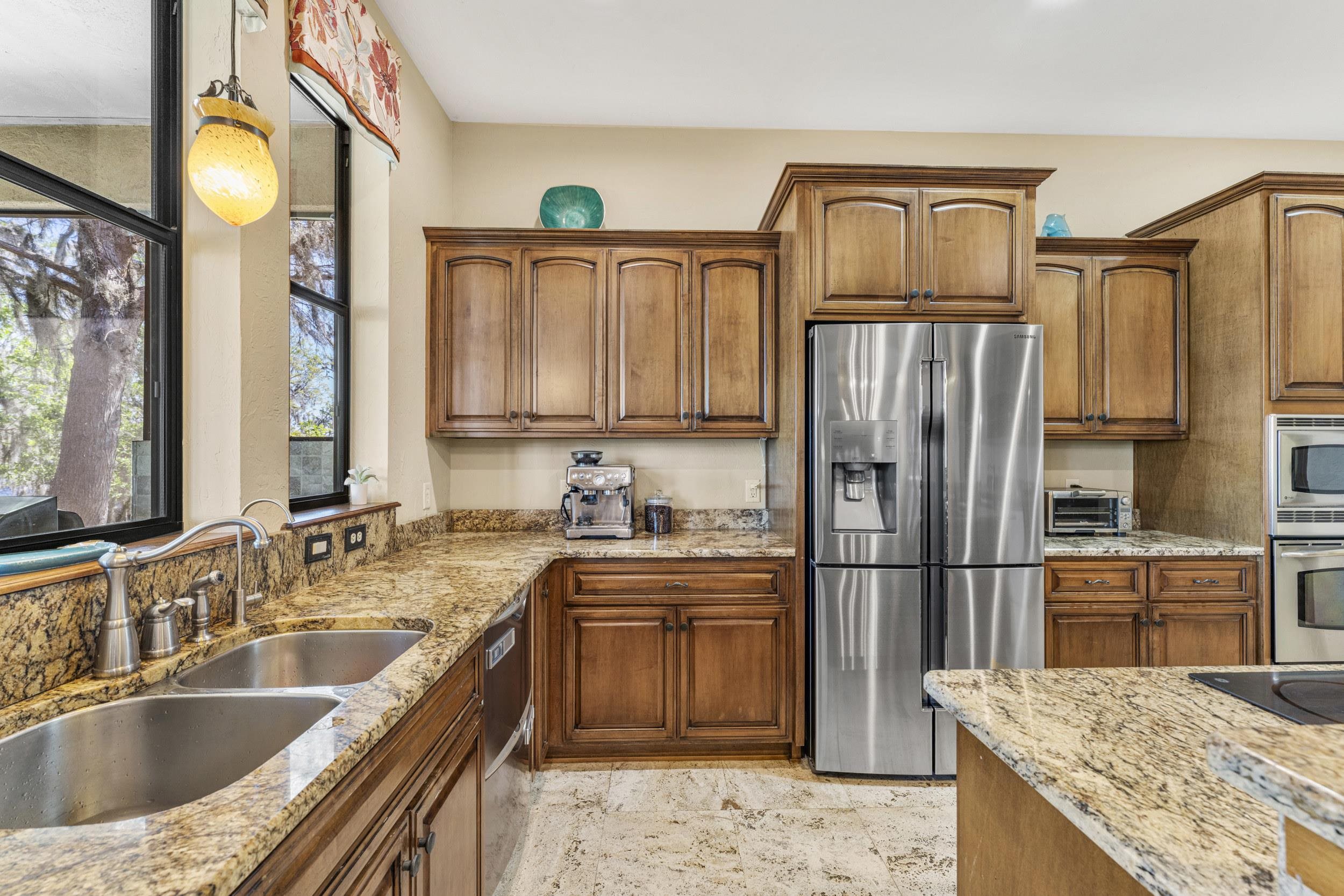 Image 17 of 65 For 530 Clifton Rd.