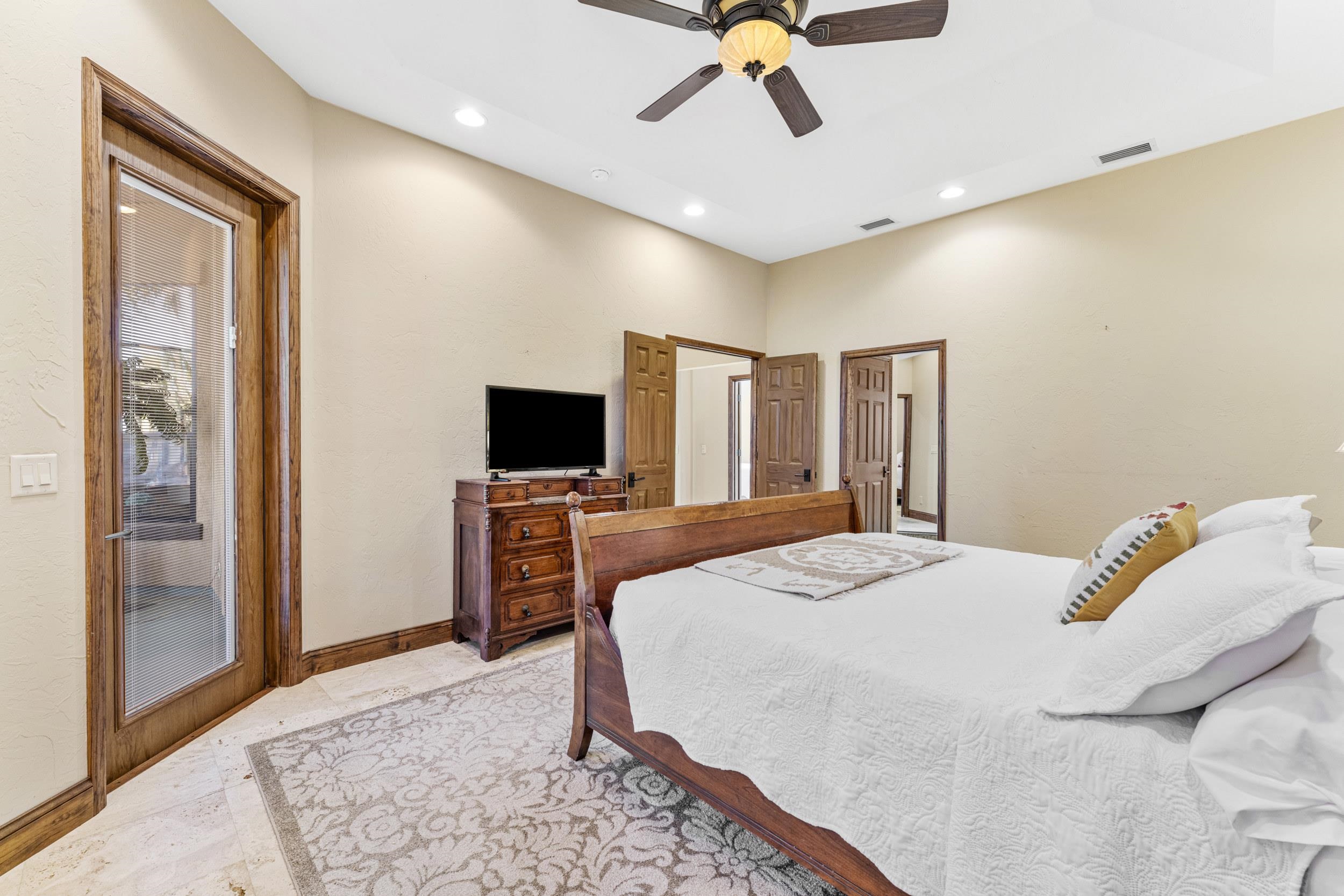 Image 22 of 65 For 530 Clifton Rd.