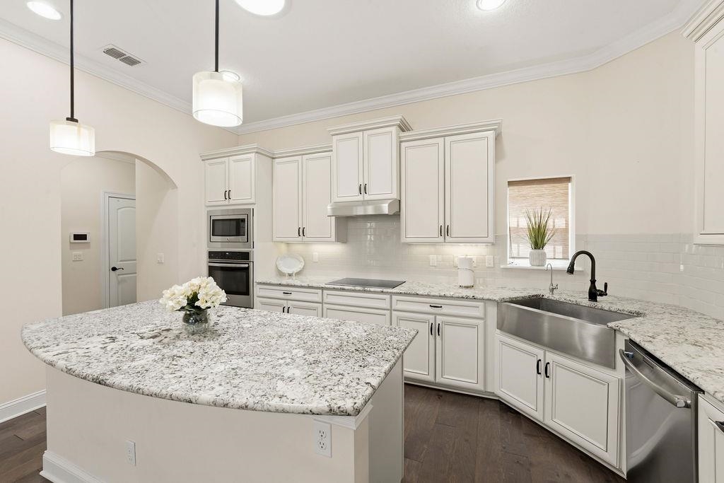 Image 11 of 60 For 48 Ocale Ct  