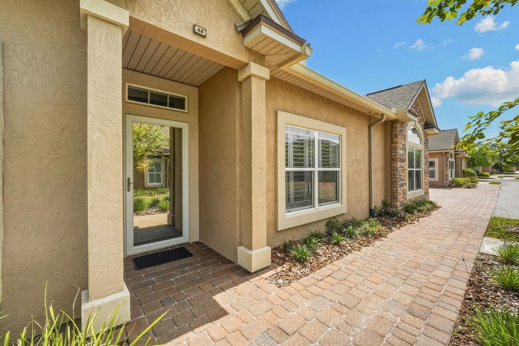 Image 3 of 60 For 48 Ocale Ct  