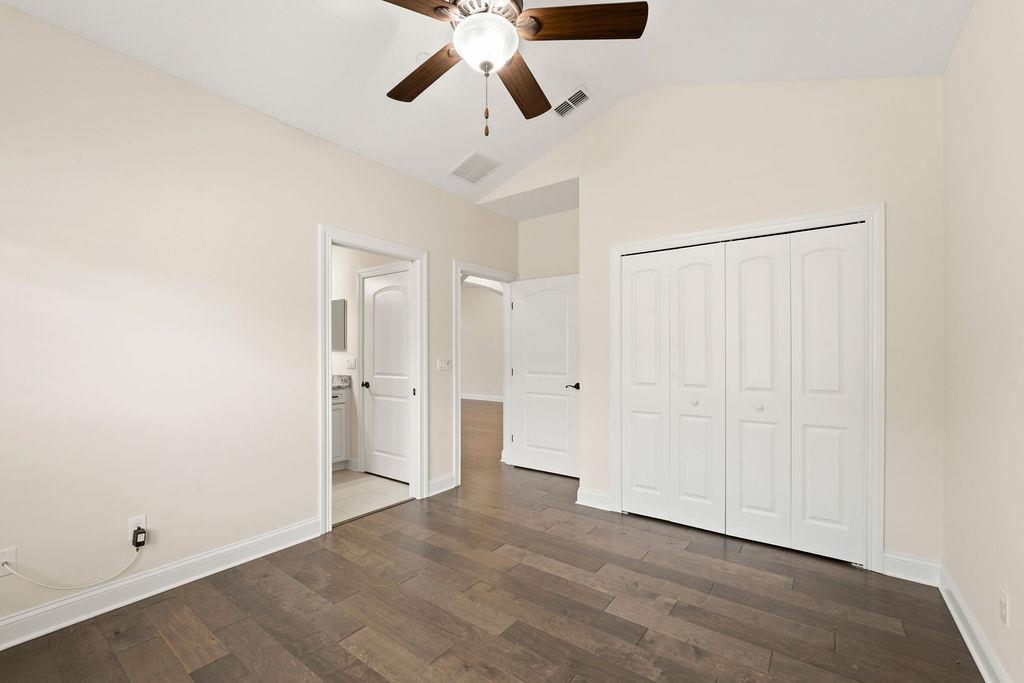 Image 35 of 60 For 48 Ocale Ct  