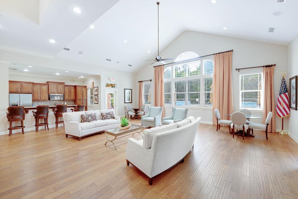 Image 48 of 60 For 48 Ocale Ct  