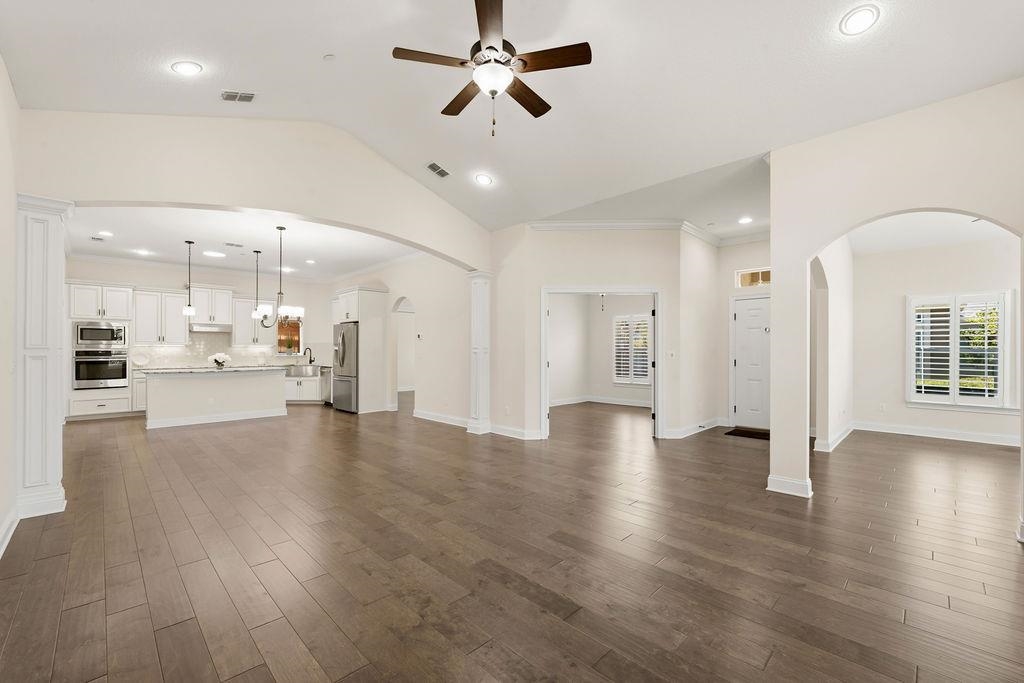 Image 5 of 60 For 48 Ocale Ct  