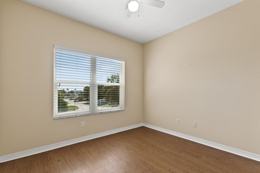 Image 23 of 84 For 711 A1a Beach Blvd