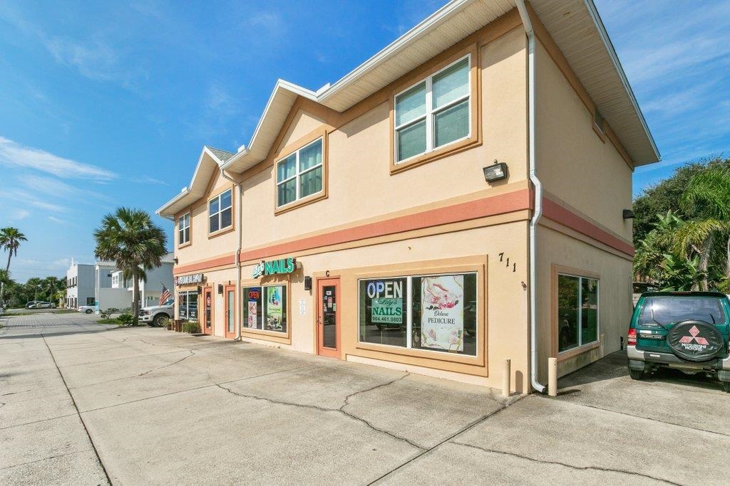 Image 4 of 84 For 711 A1a Beach Blvd