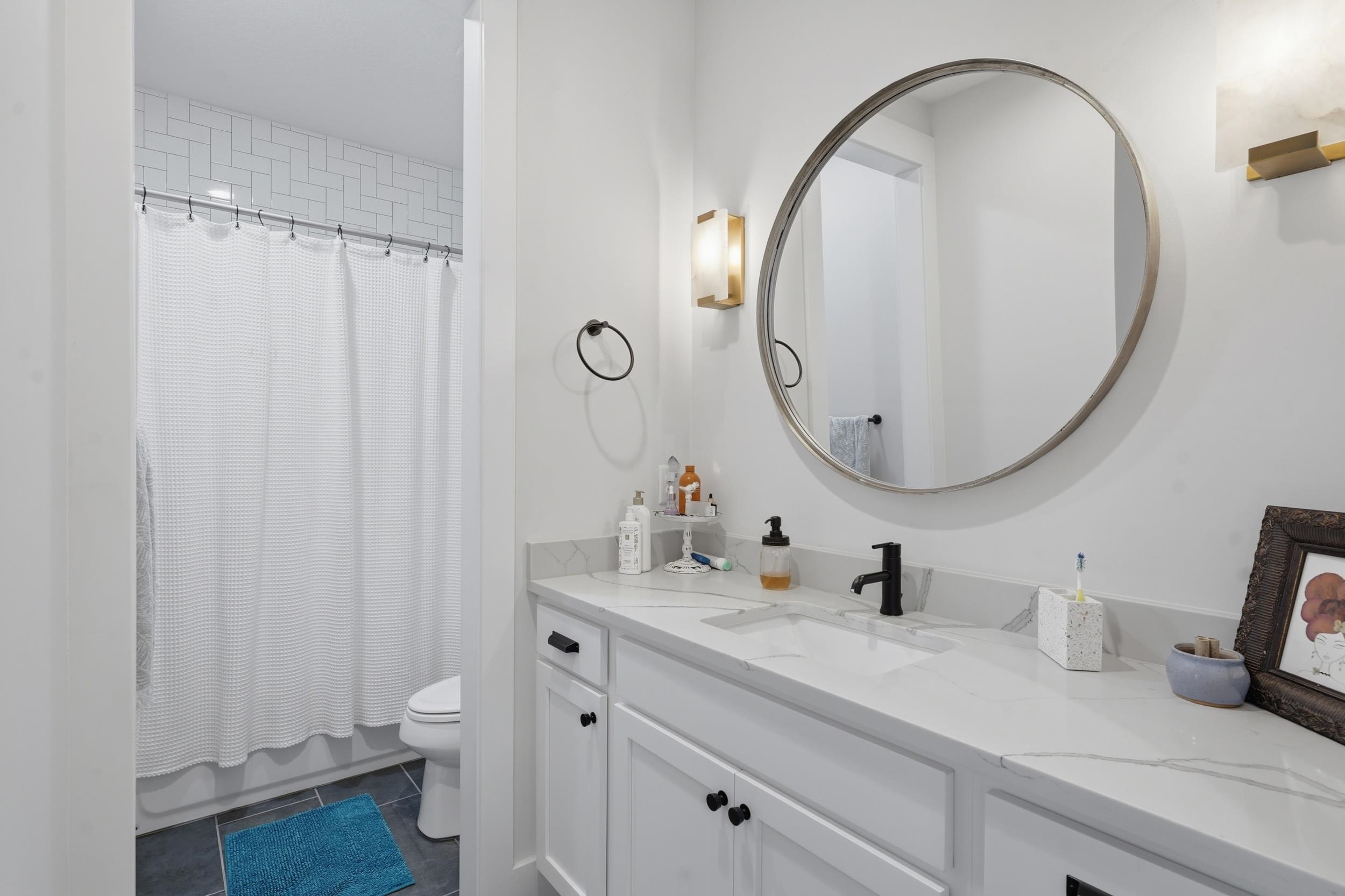 Image 12 of 34 For 240 Ridgeway Rd