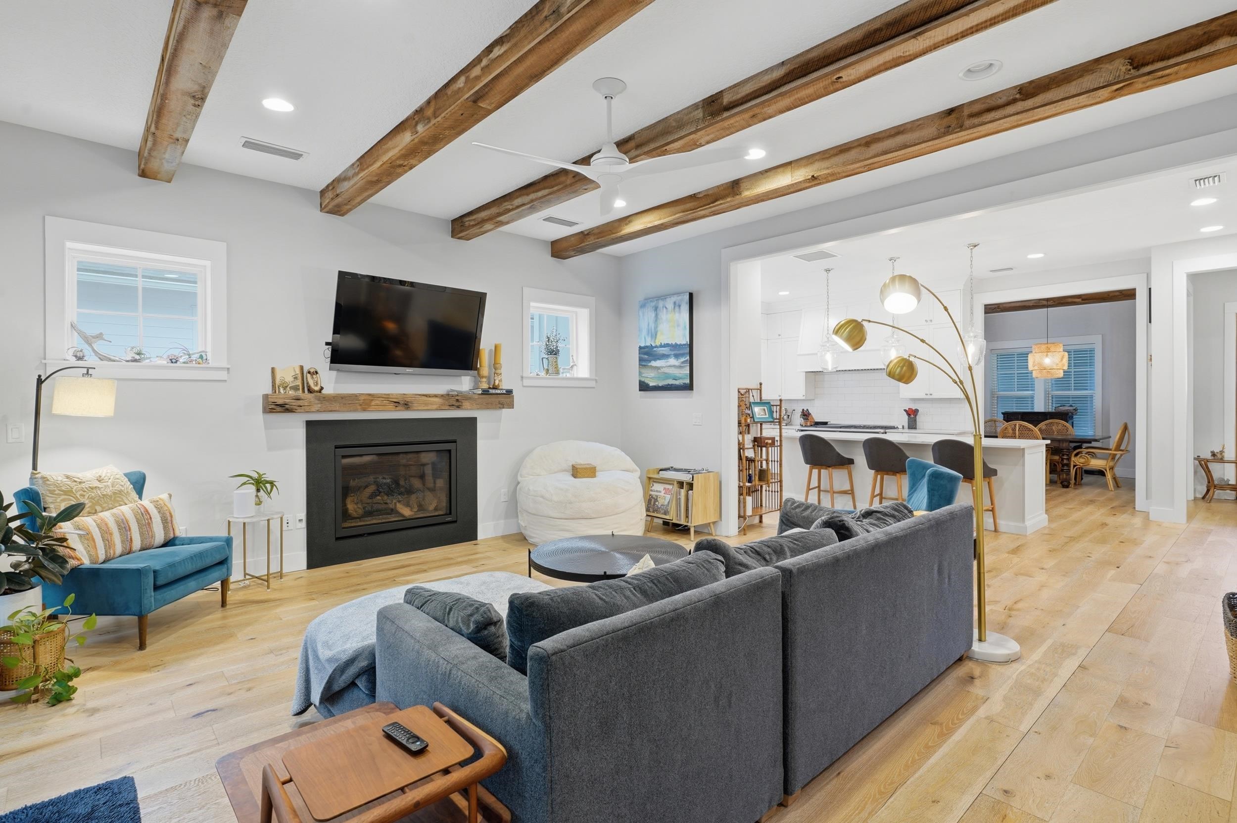 Image 24 of 34 For 240 Ridgeway Rd