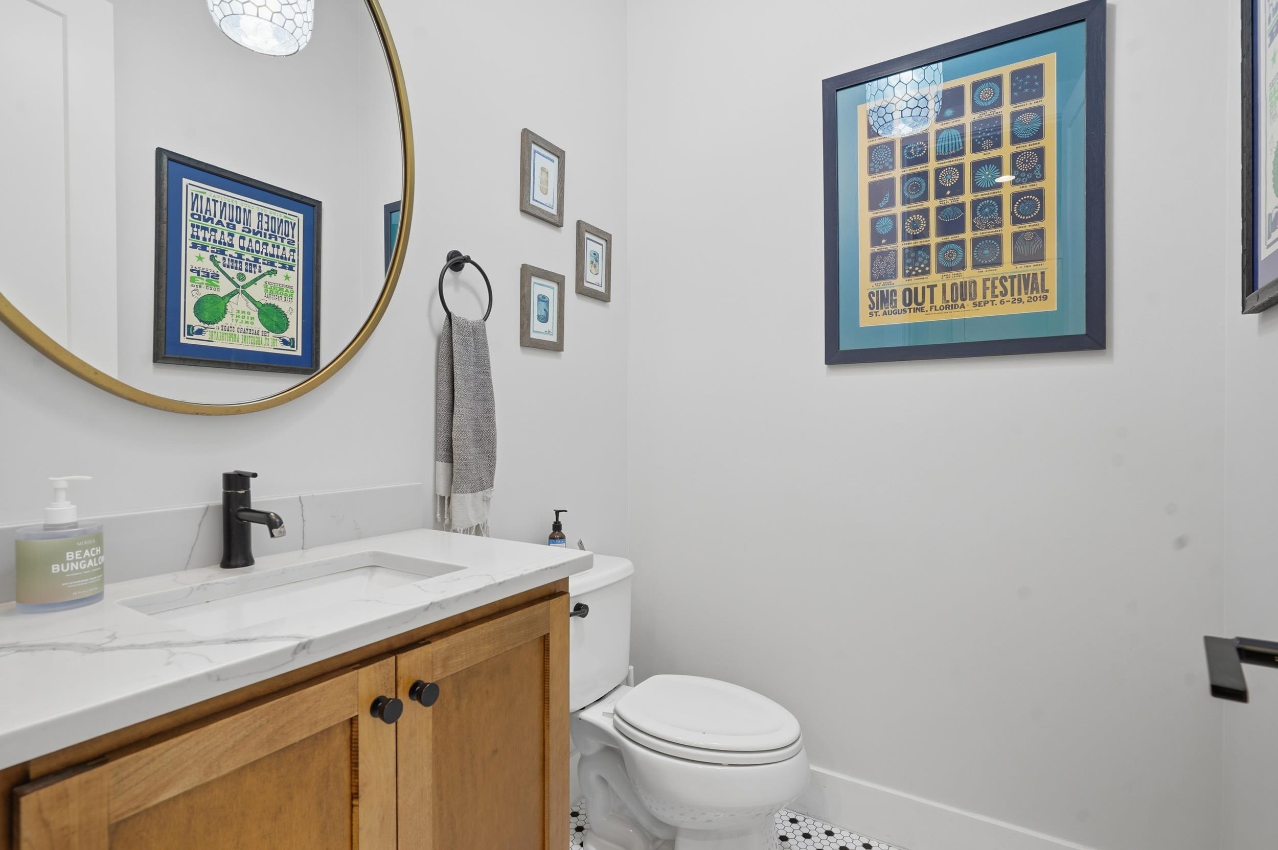 Image 34 of 34 For 240 Ridgeway Rd