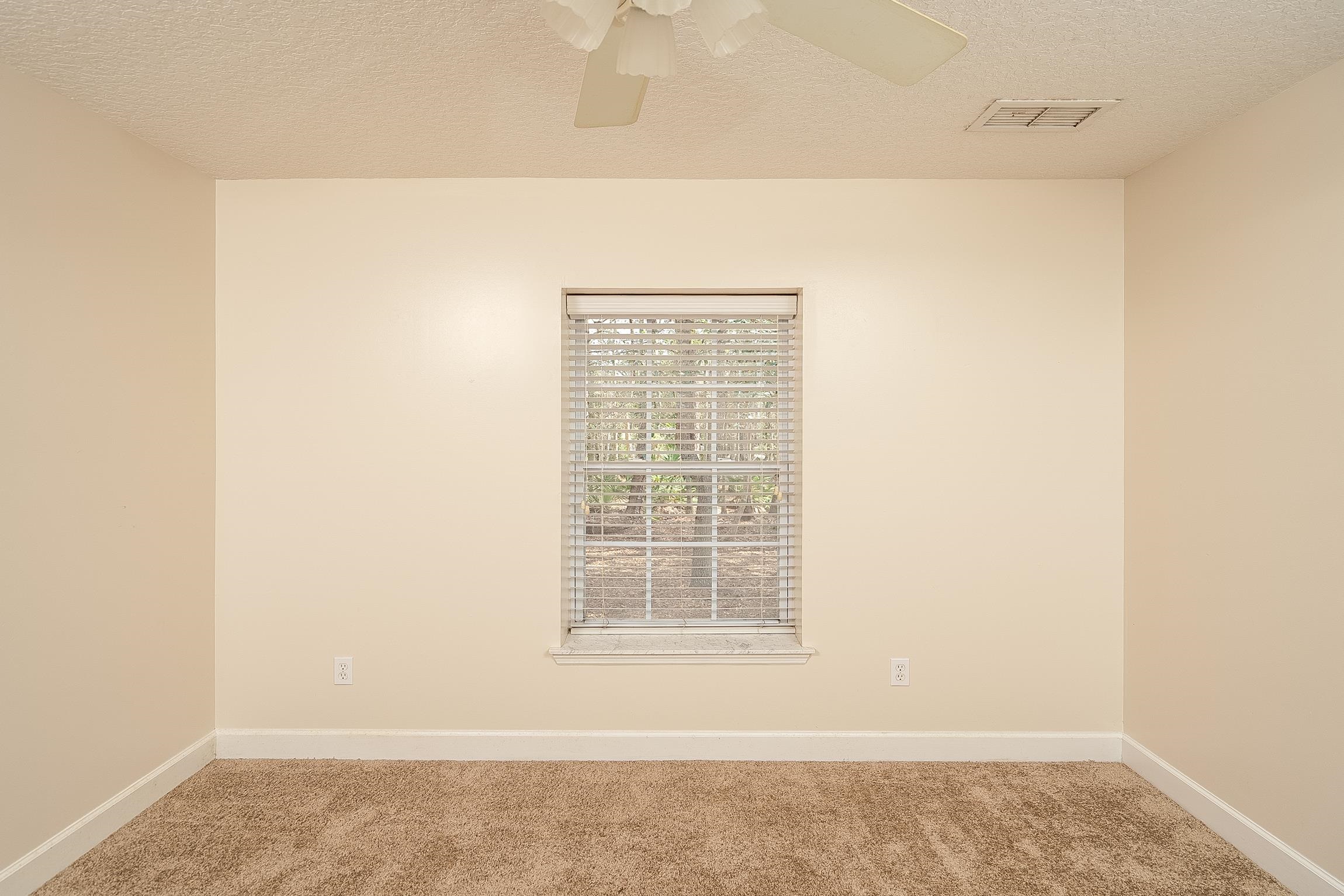 Image 37 of 61 For 4040 Red Pine Ln