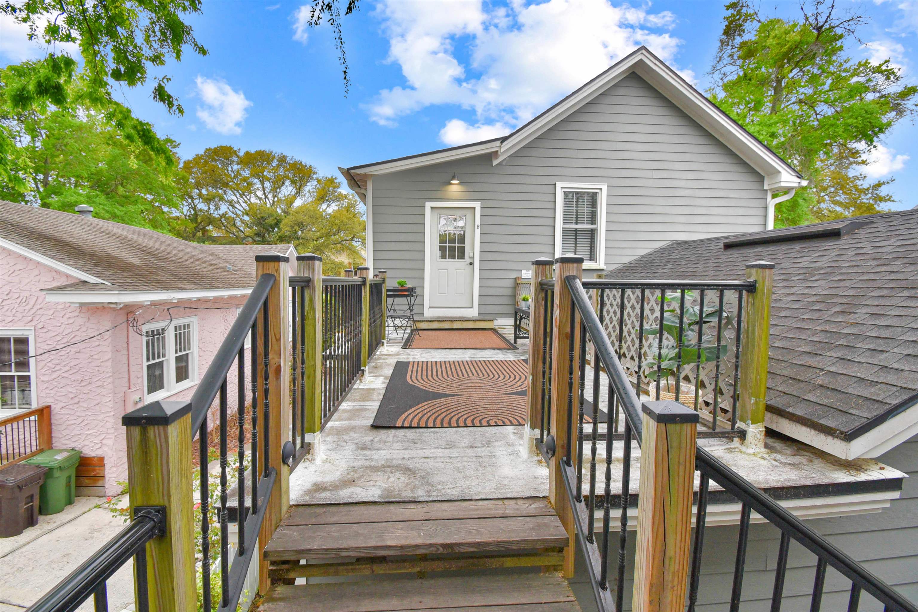 Image 33 of 75 For 9 Sevilla Street