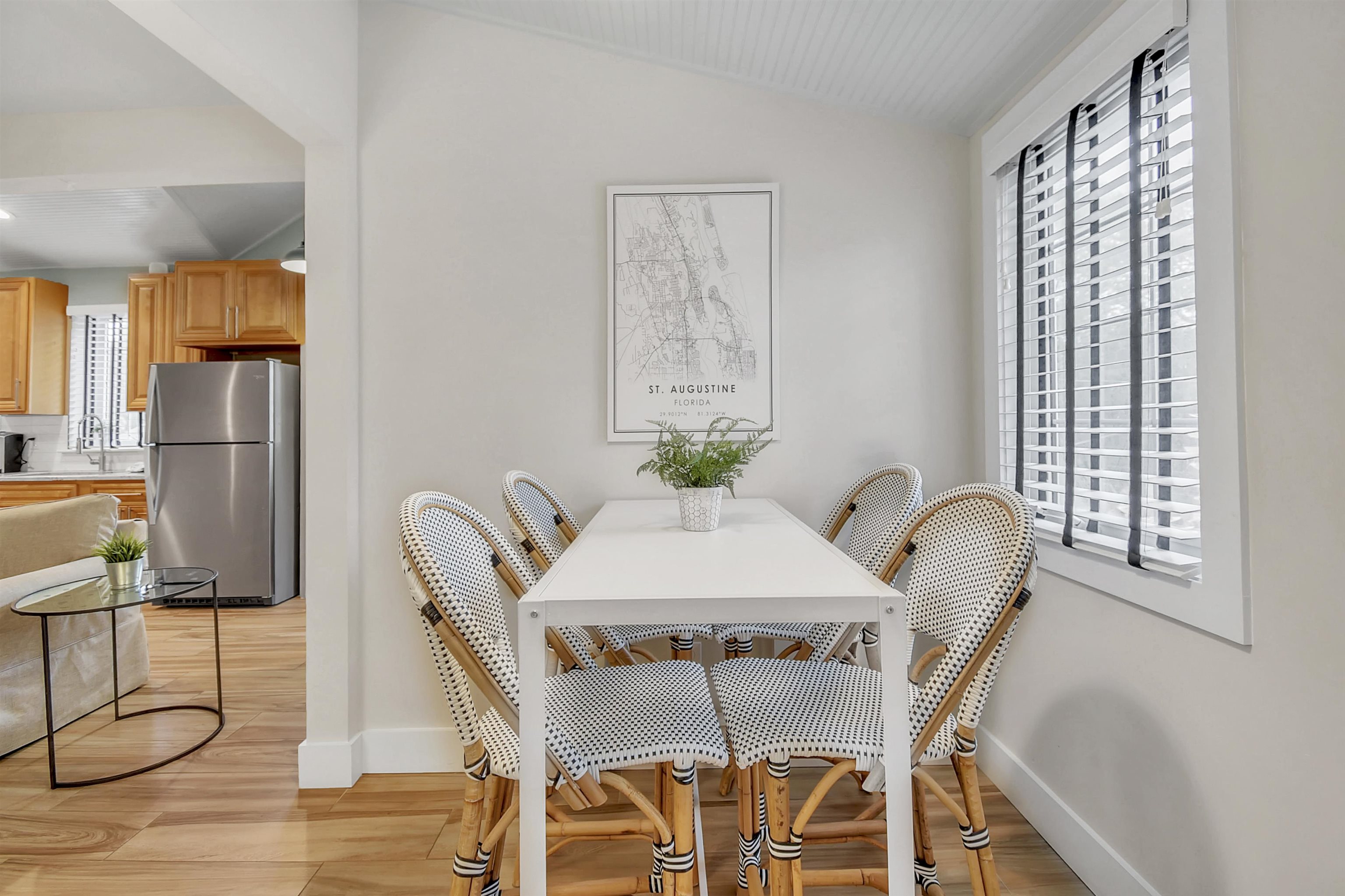 Image 42 of 75 For 9 Sevilla Street