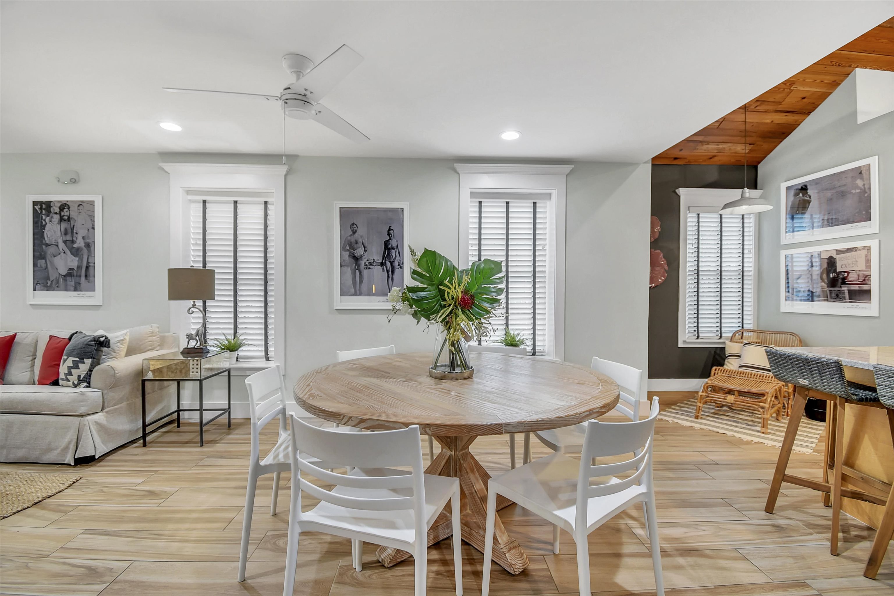 Image 8 of 75 For 9 Sevilla Street