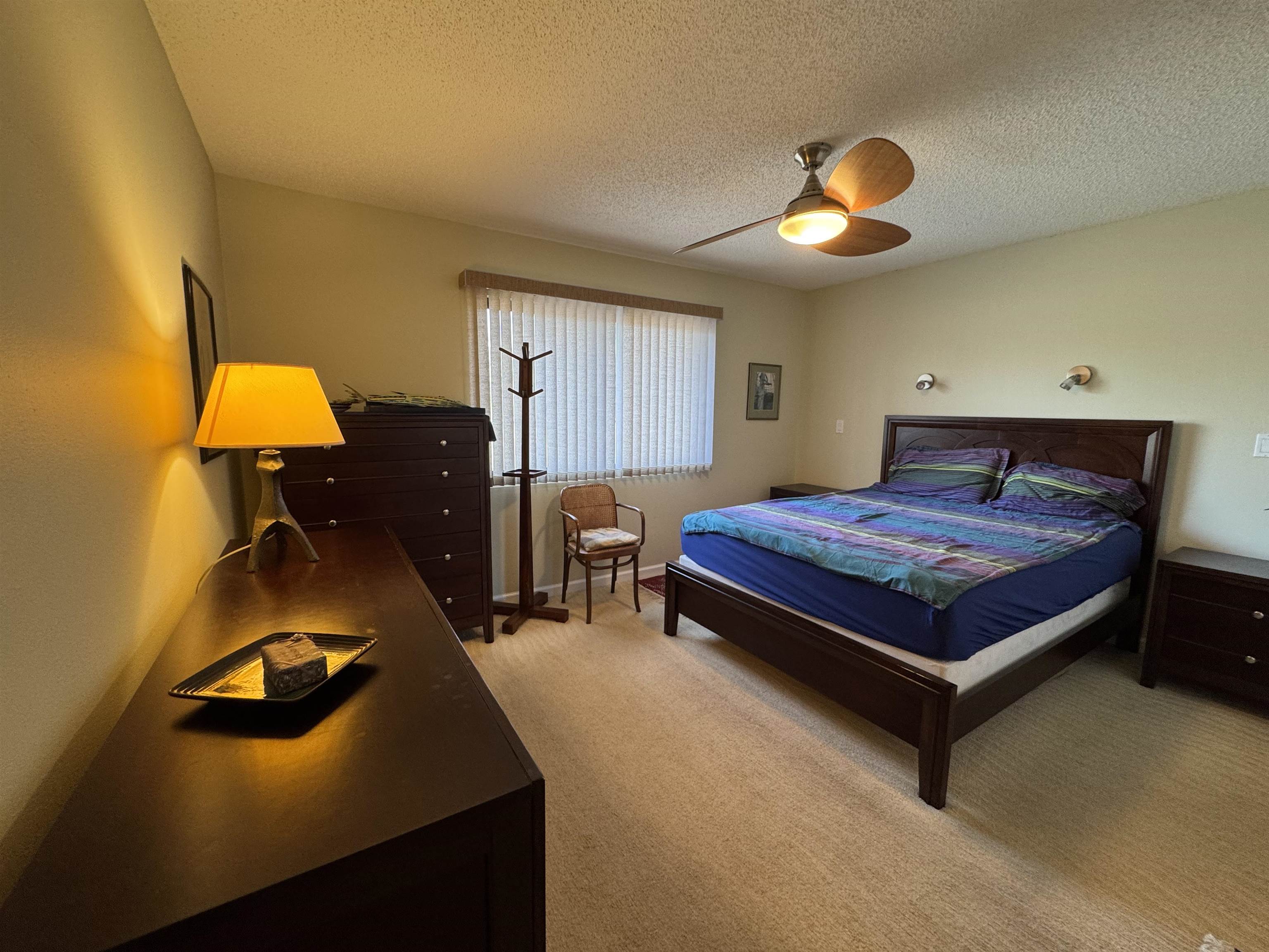 Image 17 of 20 For 77 Village Del Lago Cir