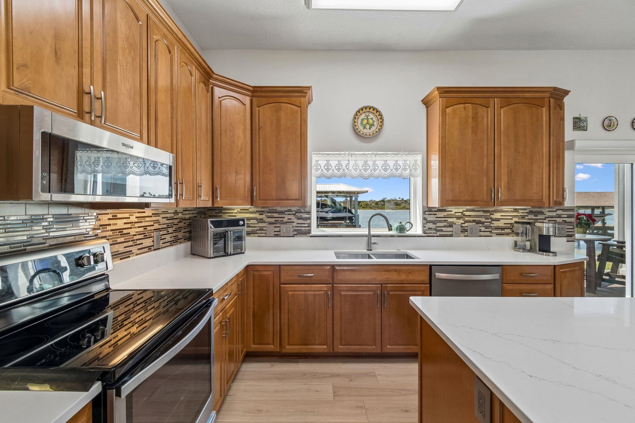 Image 34 of 100 For 9163 June Lane