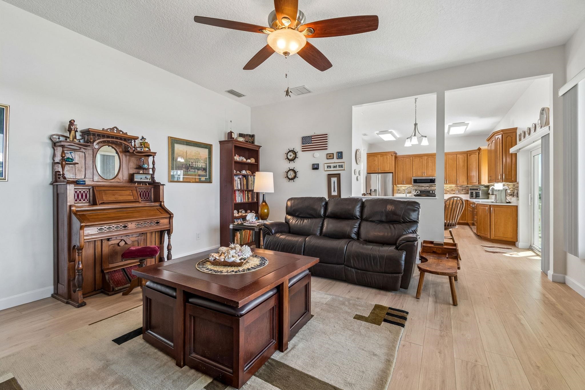 Image 42 of 100 For 9163 June Lane