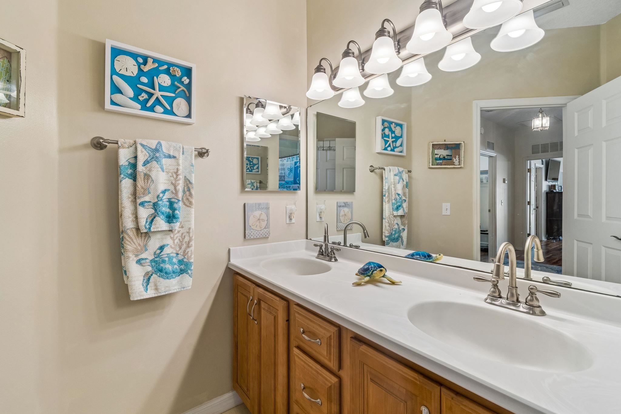 Image 52 of 100 For 9163 June Lane