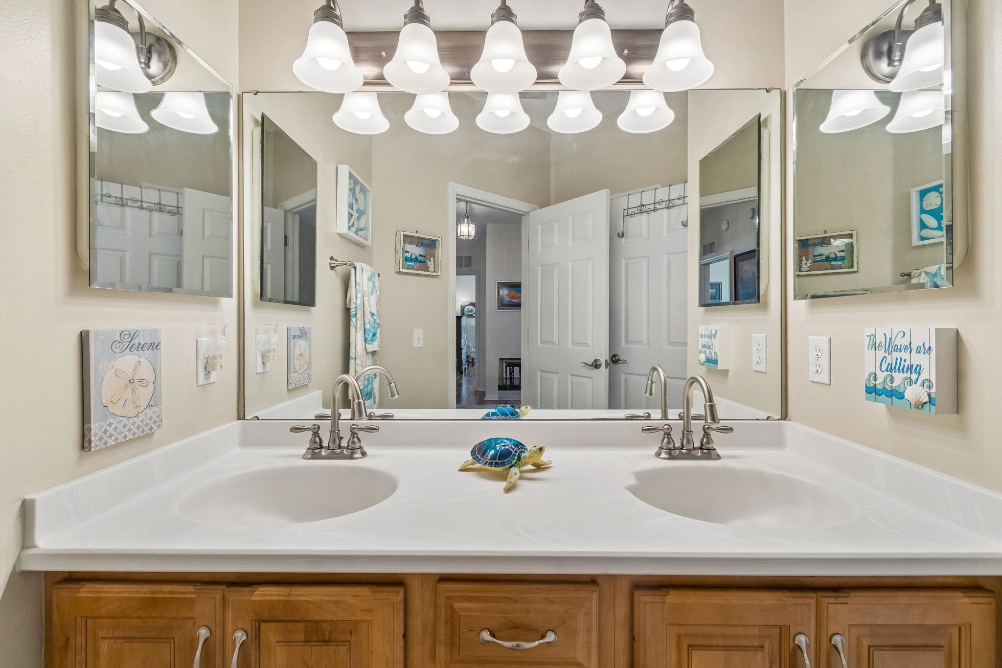 Image 54 of 100 For 9163 June Lane