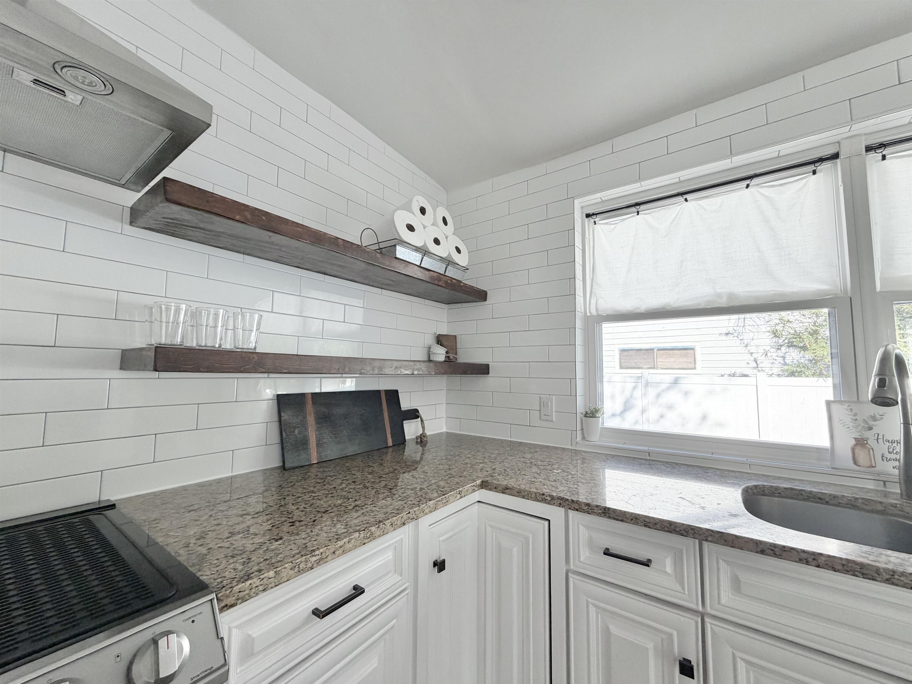 Image 20 of 49 For 457 A1a N  