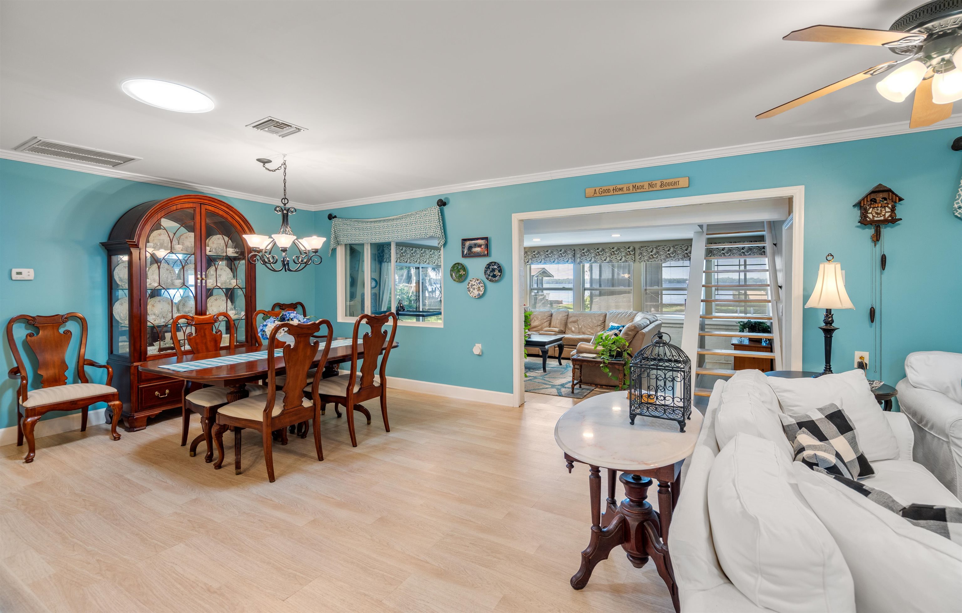 Image 15 of 60 For 8333 Colee Cove Rd