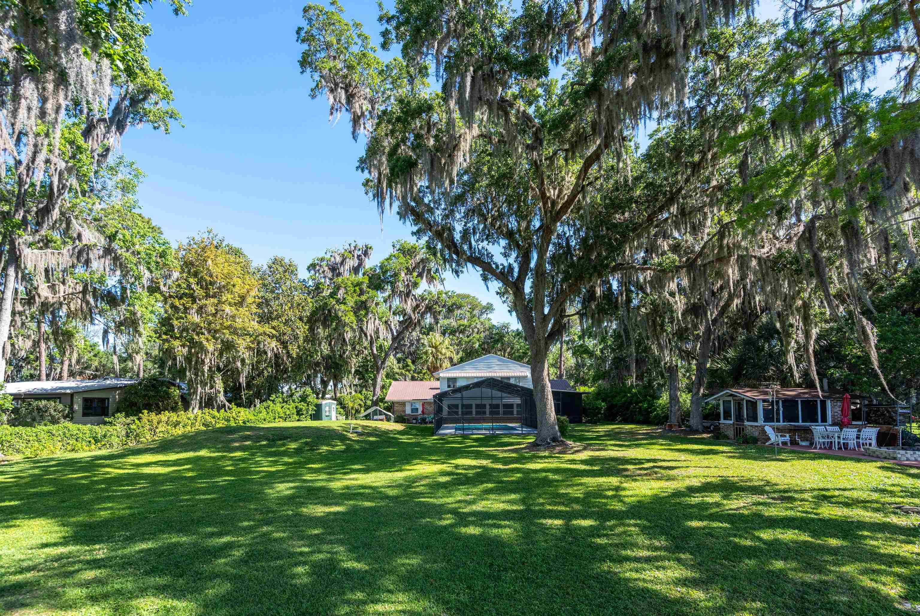 Image 51 of 60 For 8333 Colee Cove Rd