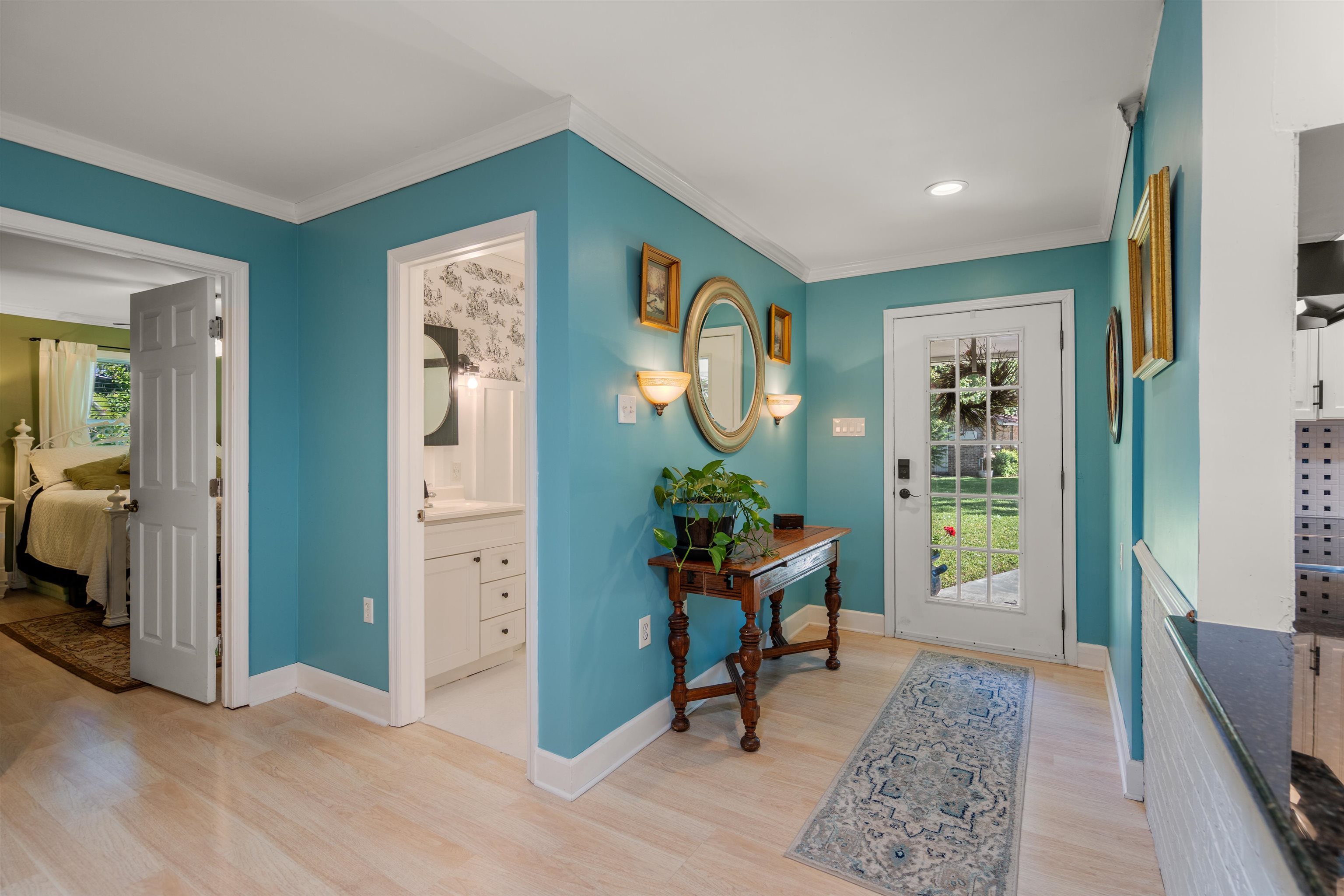 Image 7 of 60 For 8333 Colee Cove Rd