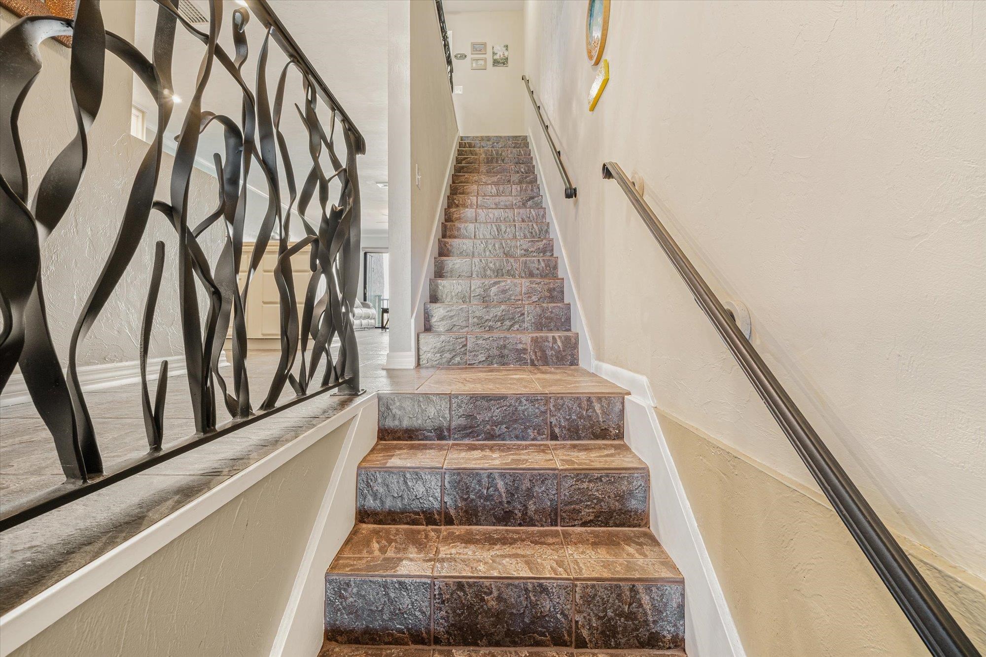 Image 11 of 49 For 3385 Coastal Hwy  2