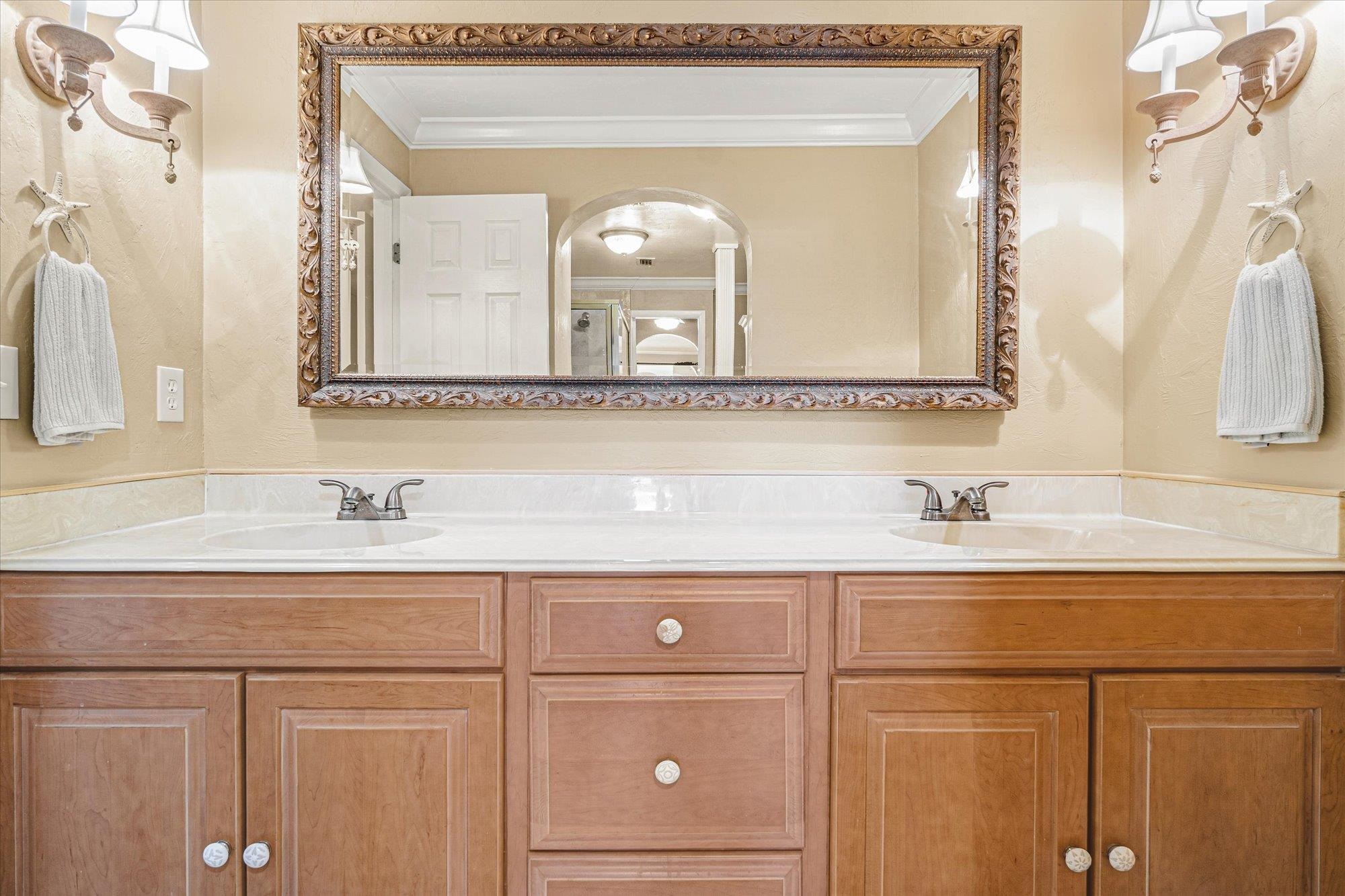 Image 23 of 49 For 3385 Coastal Hwy  2